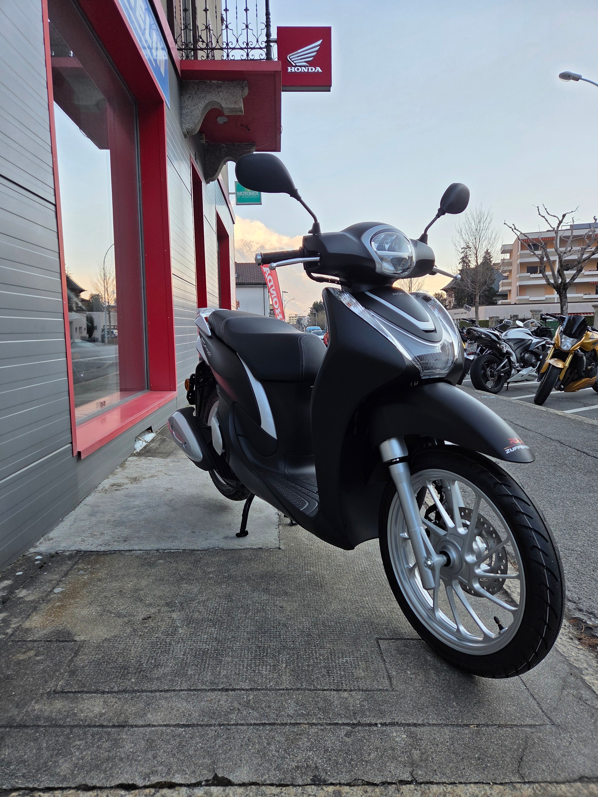 HONDA SH 125 i Mode-image-0