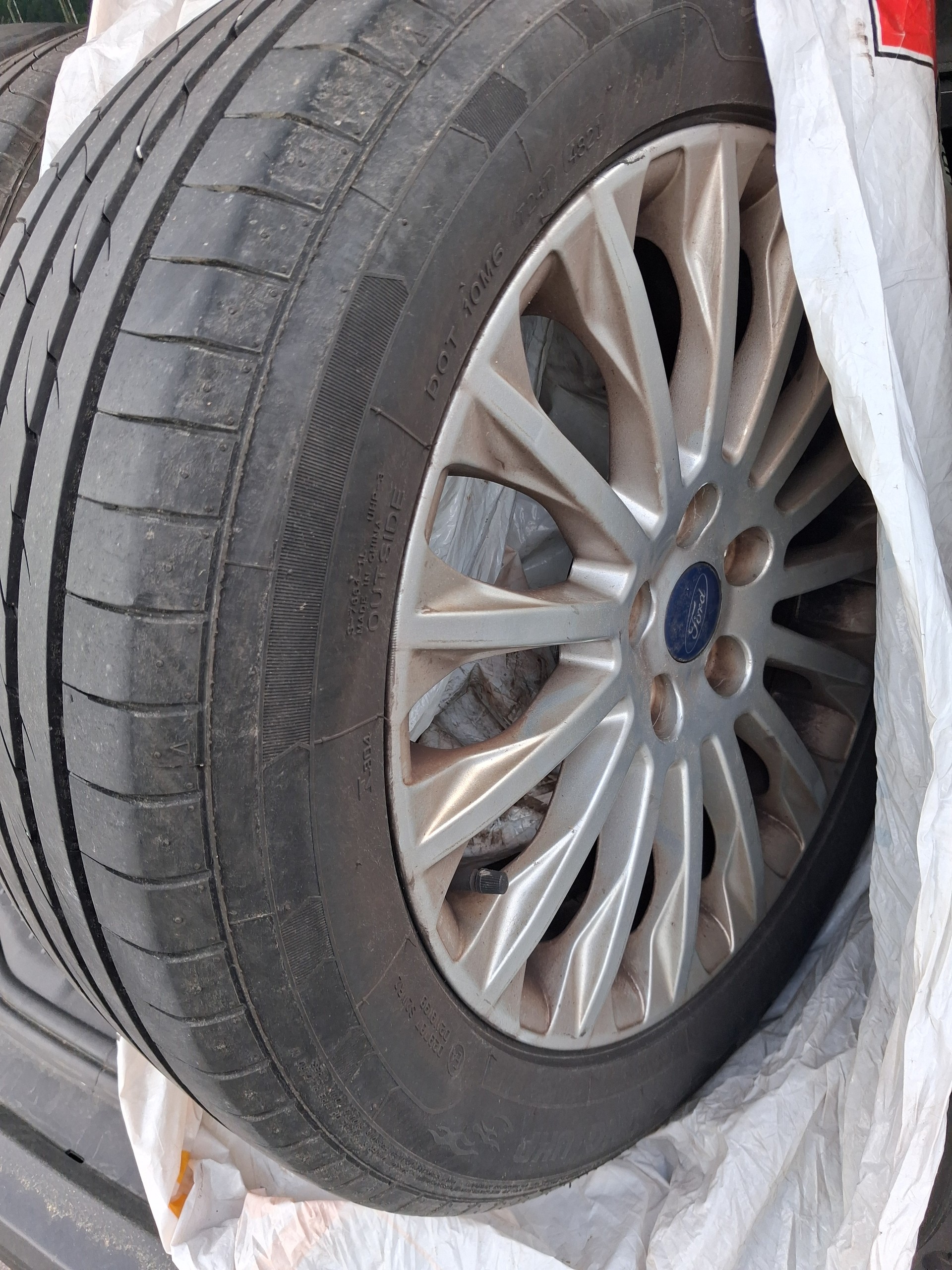 FORD Focus 1.6 SCTi Carving-image-11