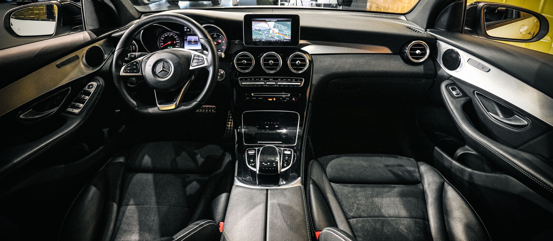 MERCEDES-BENZ GLC Coupé 250 d AMG Line 4Matic 9G-Tronic-image-11
