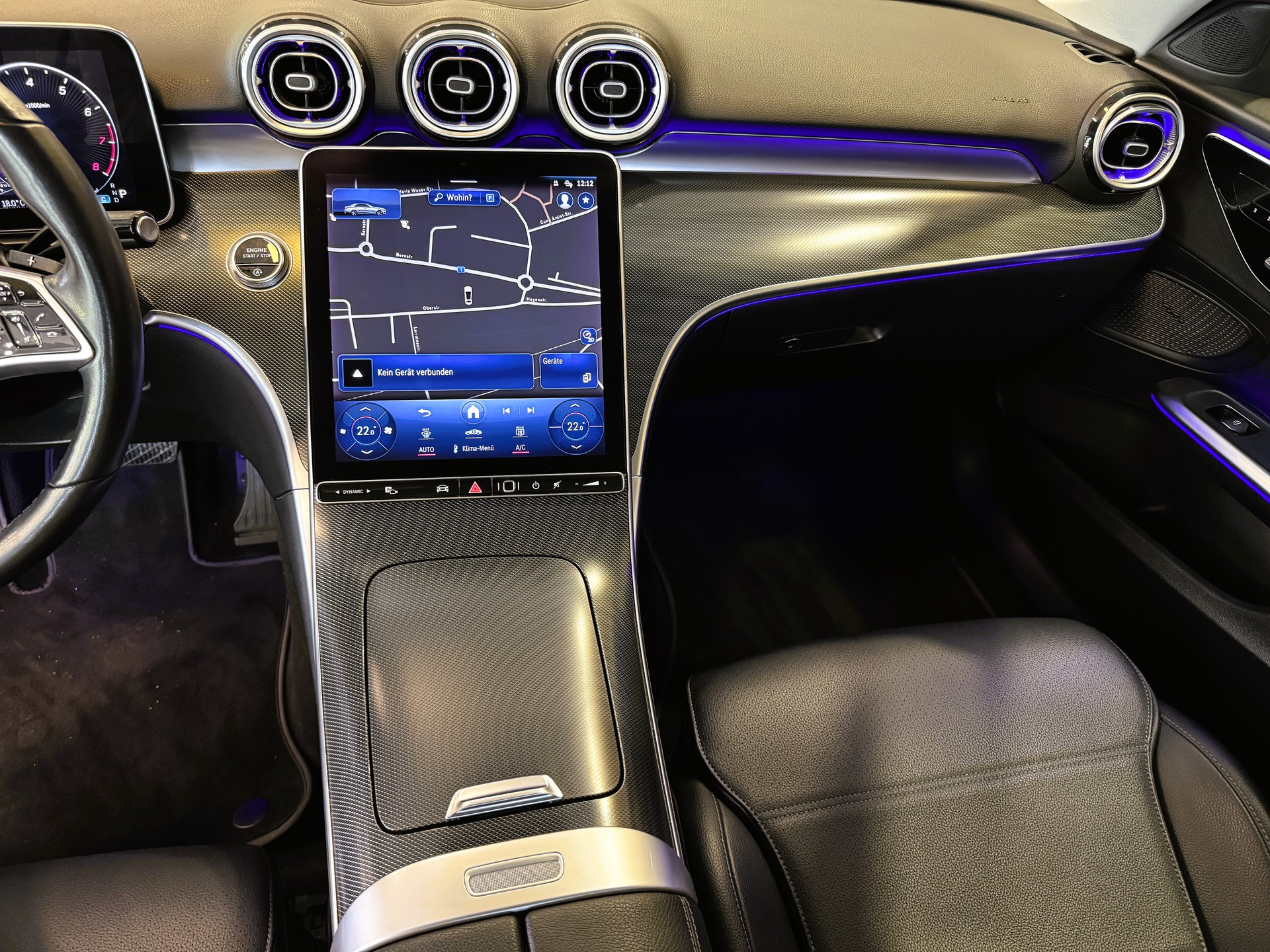 MERCEDES-BENZ C 180-image-12