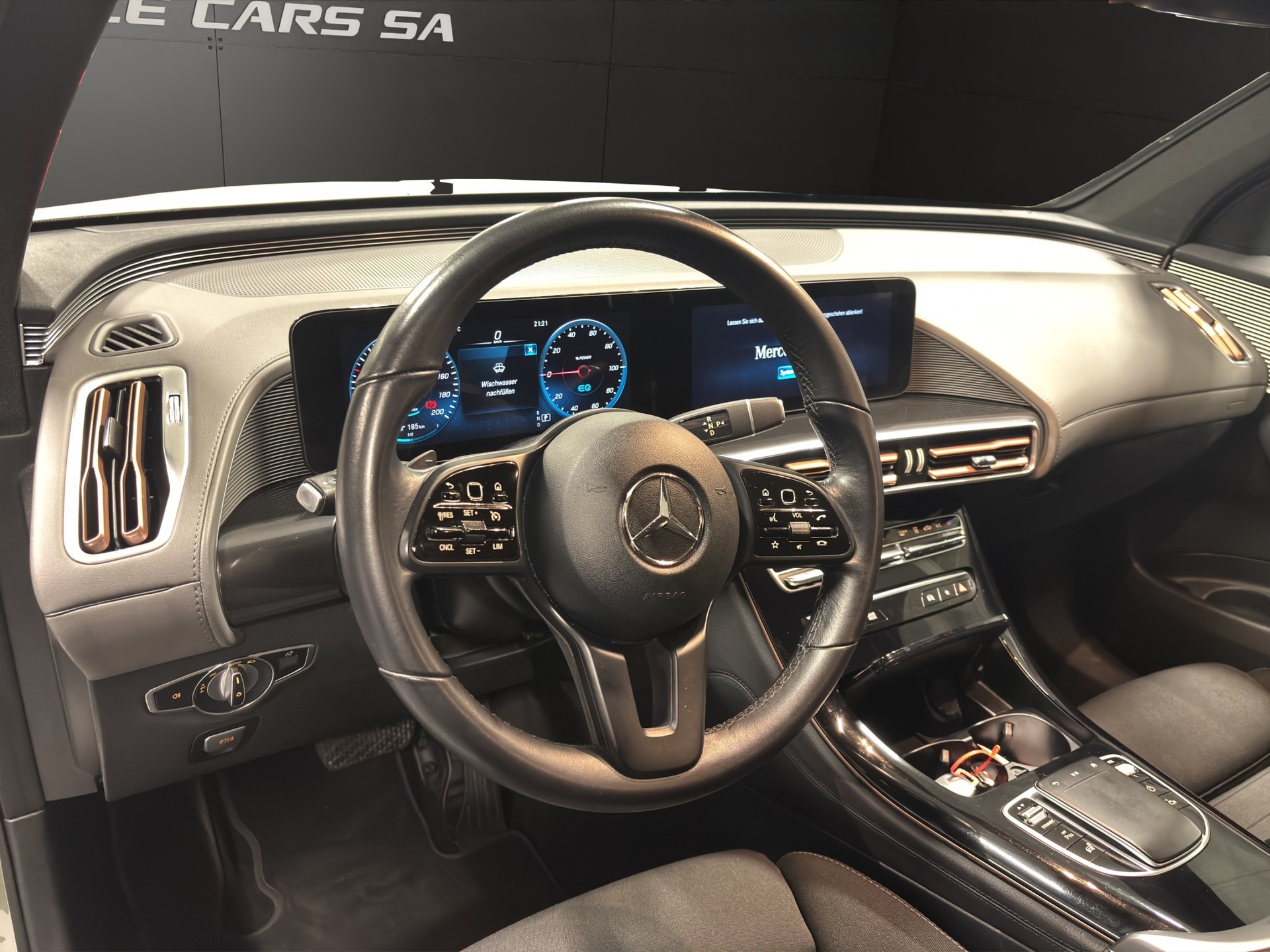 MERCEDES-BENZ EQC 400 4Matic EQ Star-image-15