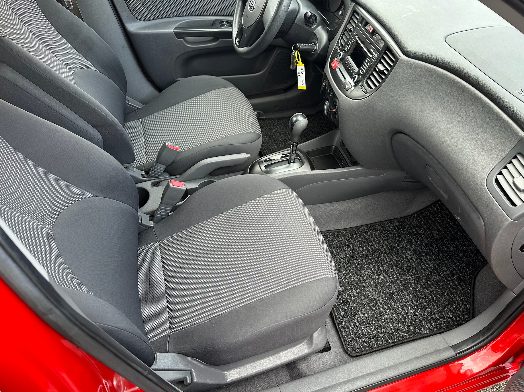 KIA Rio 1.6 CVVT _seven Automatic-image-14