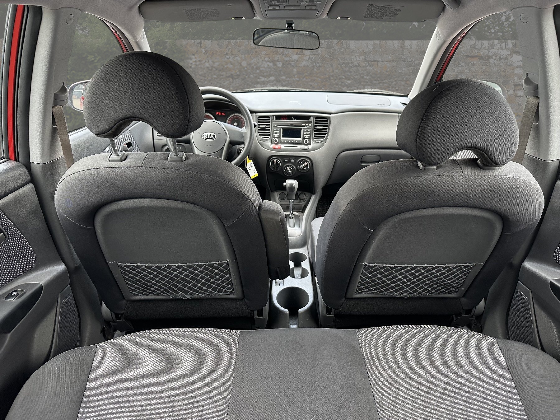 KIA Rio 1.6 CVVT _seven Automatic-image-10