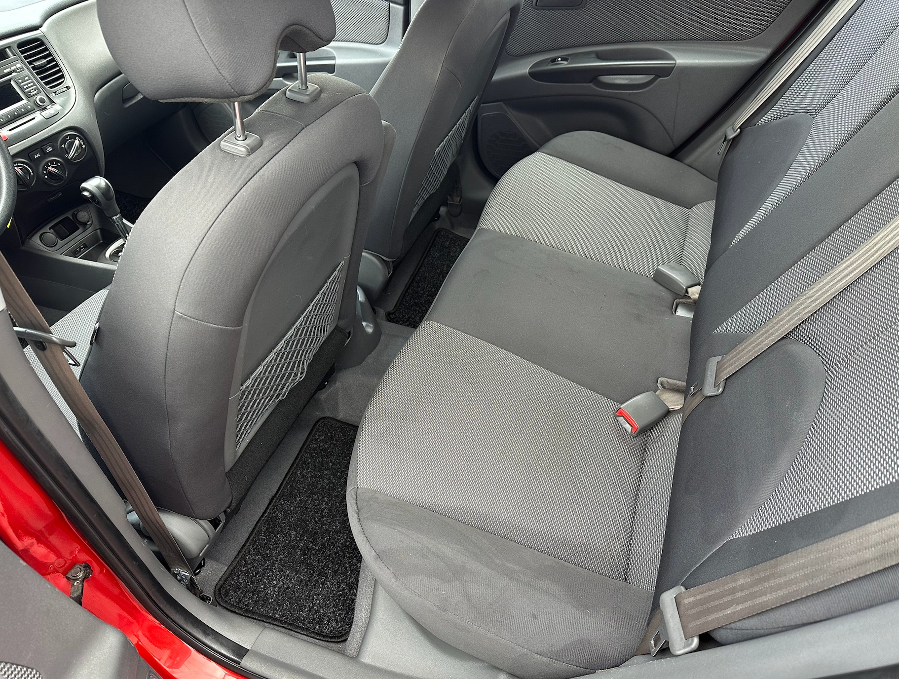 KIA Rio 1.6 CVVT _seven Automatic-image-15