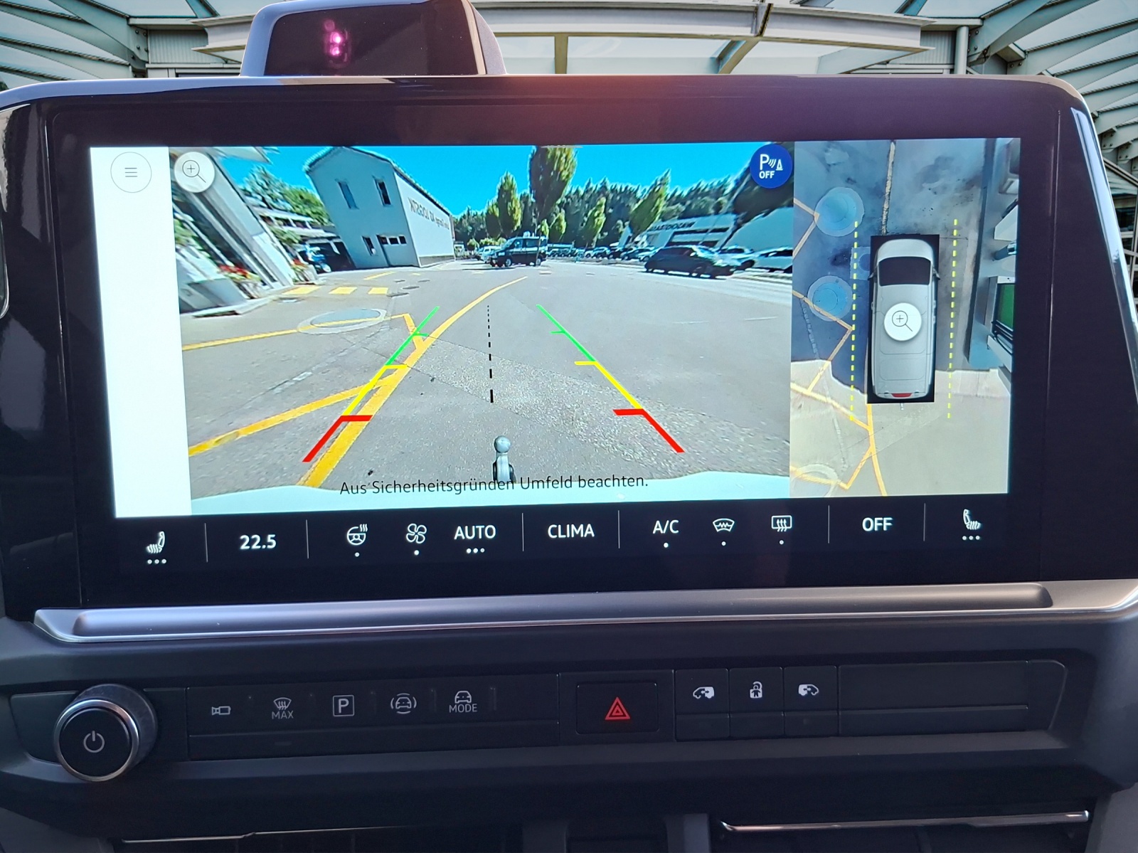 VW Caravelle 2.5TSI eHYBRID 16,5 kWh Life Aut.8-image-16