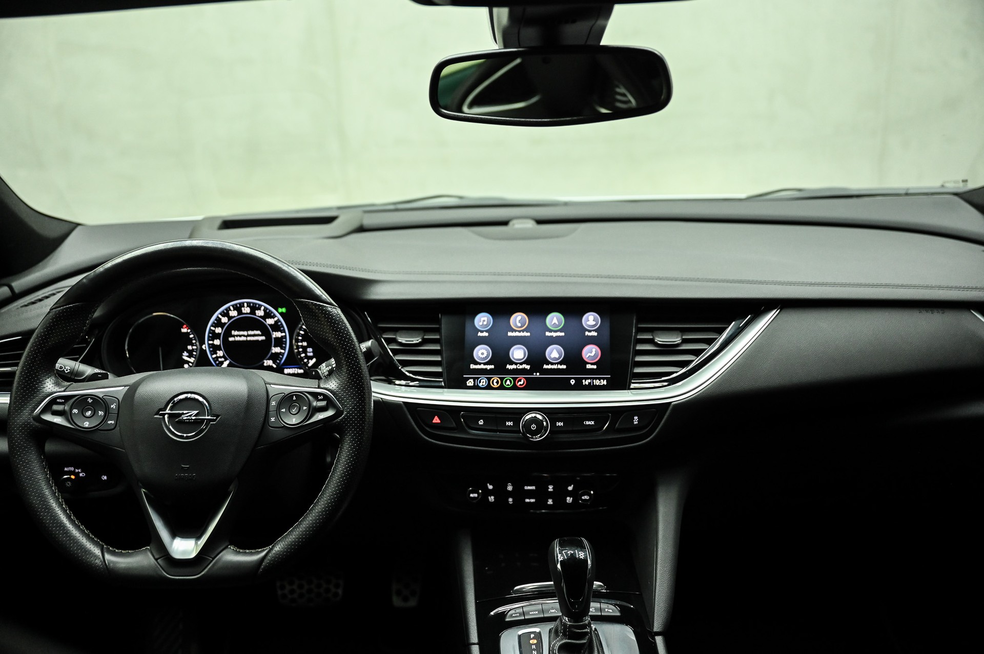 OPEL Insignia Sports Tourer 2.0 T GSi AWD-image-22