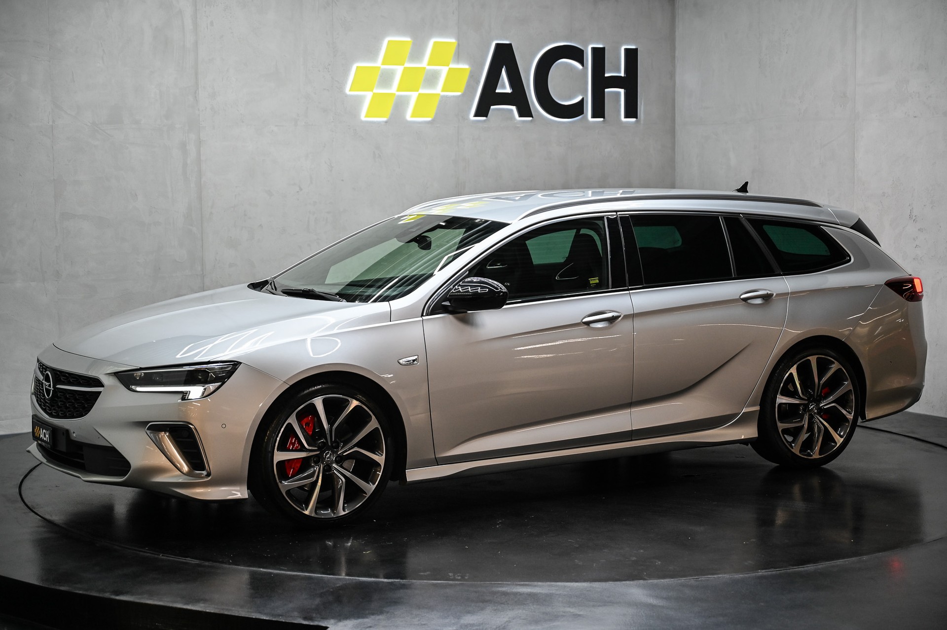 OPEL Insignia Sports Tourer 2.0 T GSi AWD-showroom-element-3