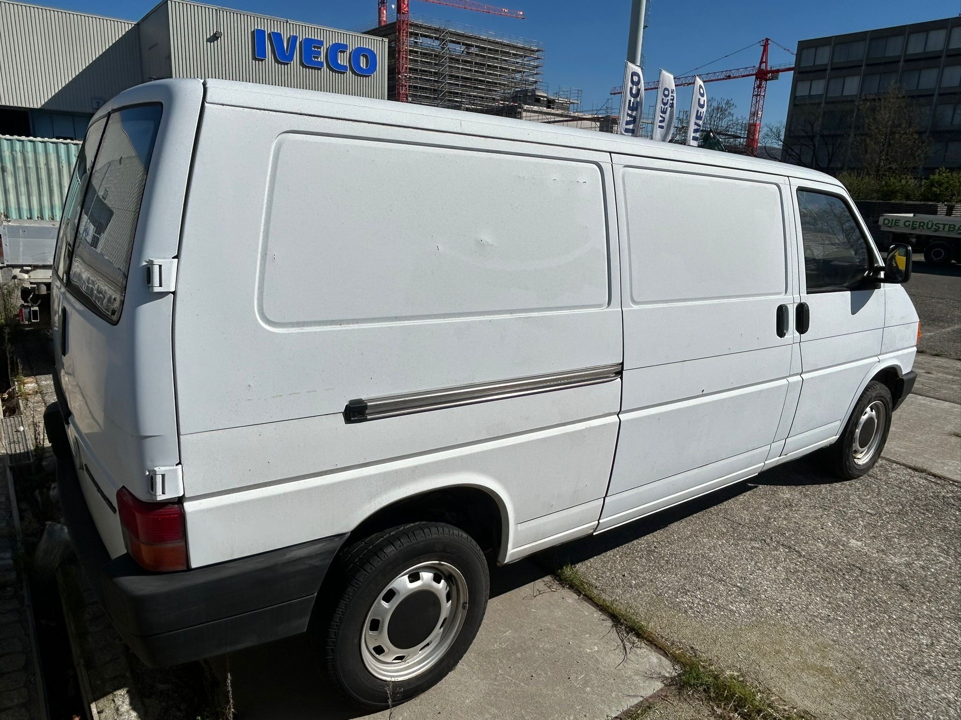 VW T4 2.0-showroom-element-1