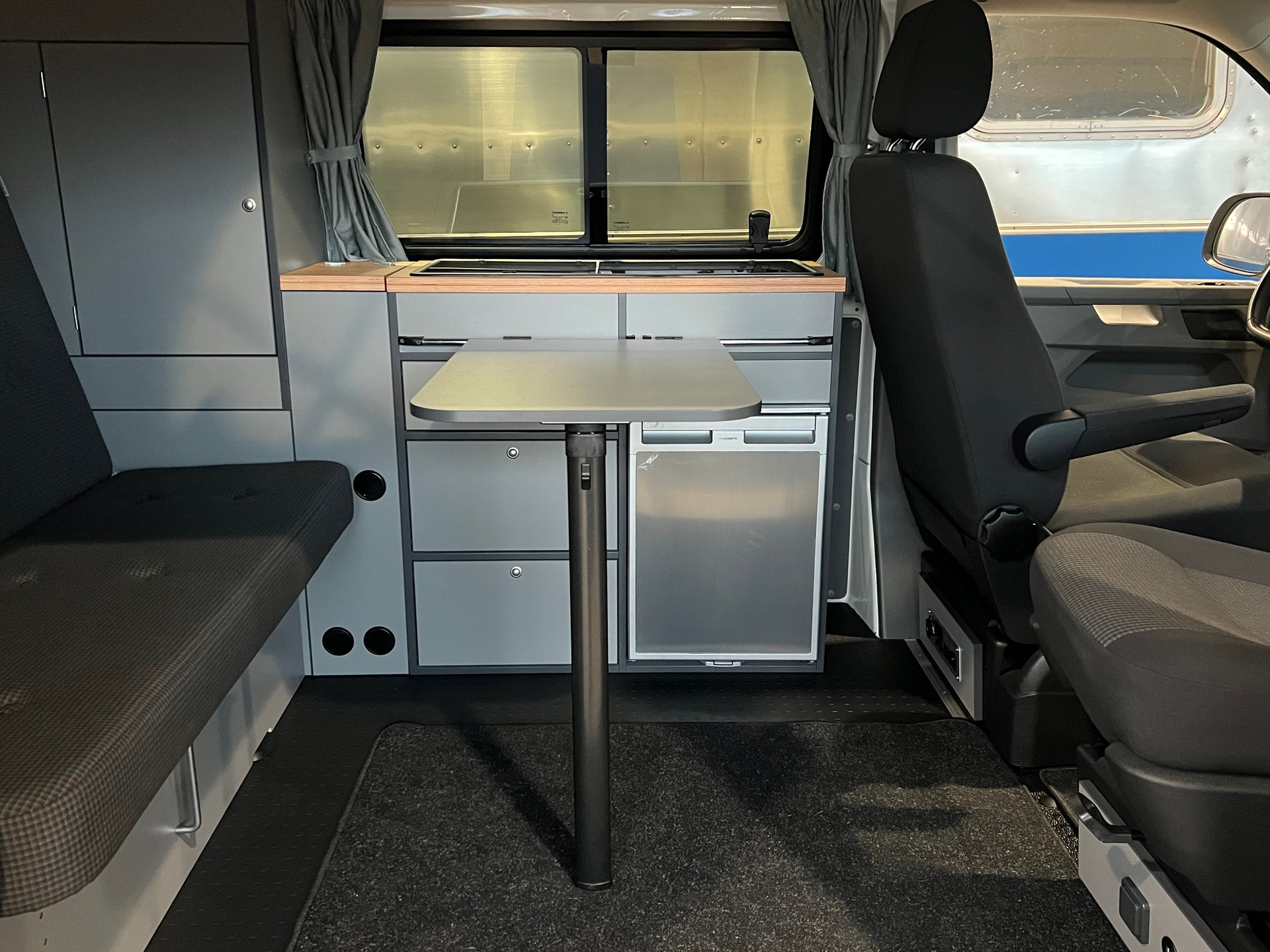 VW T6.1 2.0 TDI Camper DSG Automat / Summermobil (ähnlich California) *** Camping-Ausbau NEU ***-showroom-element-2