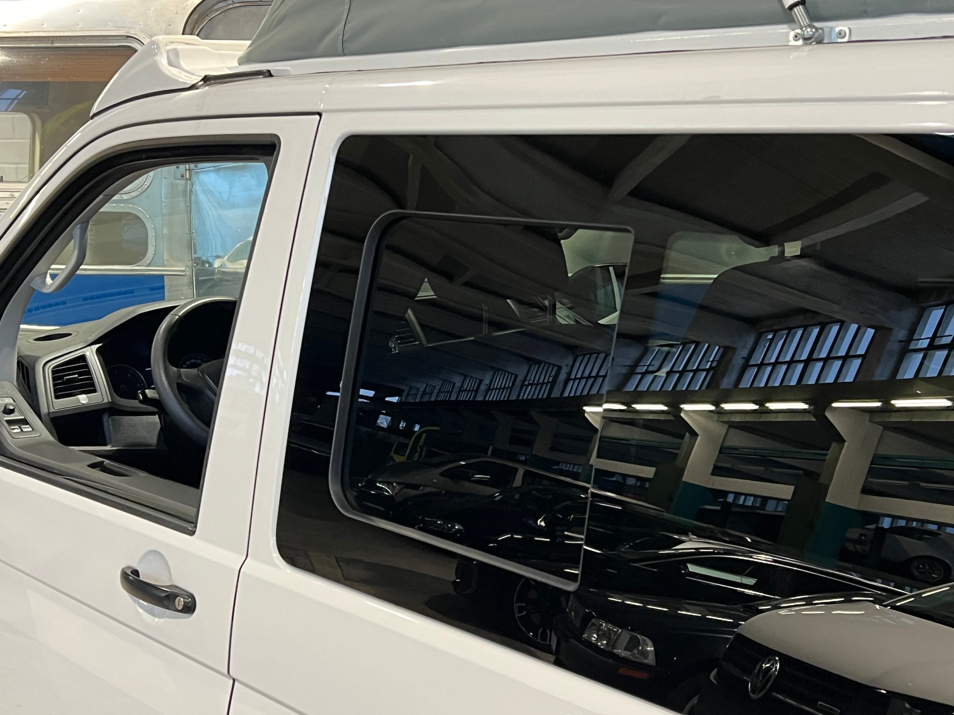 VW T6.1 2.0 TDI Camper DSG Automat / Summermobil (ähnlich California) *** Camping-Ausbau NEU ***-image-7