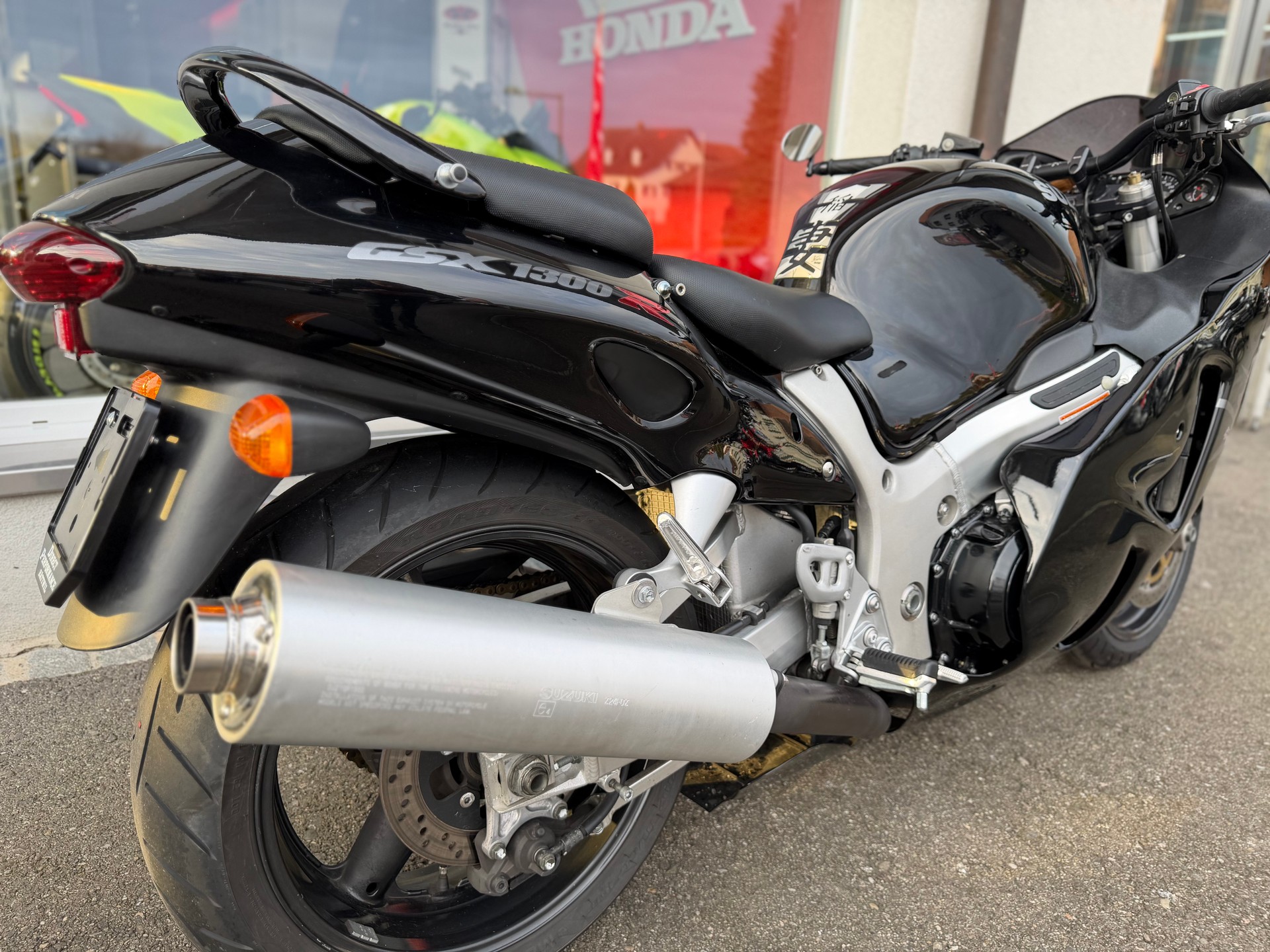 SUZUKI GSX 1300 R I.E. Hayabusa-image-6