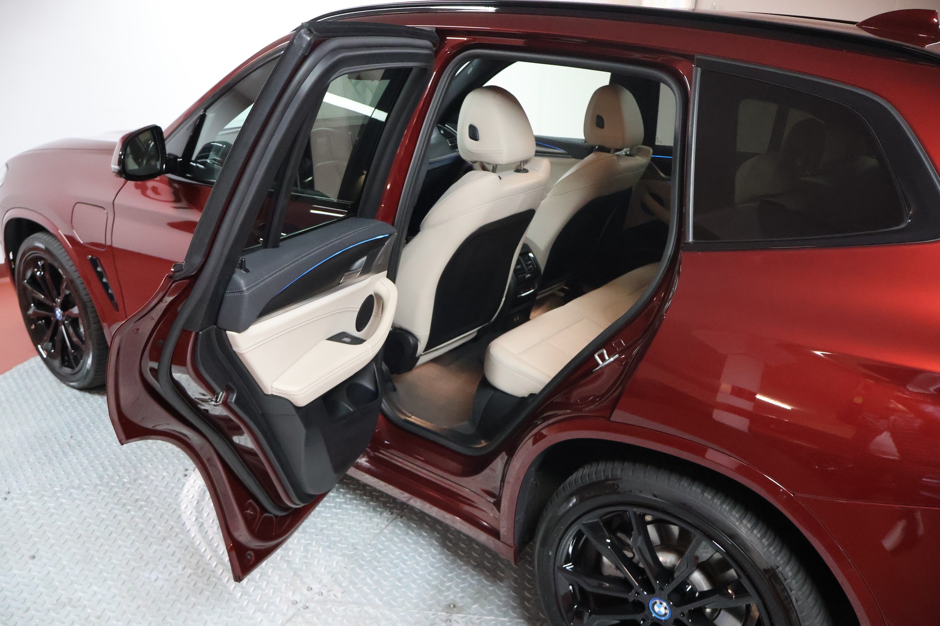BMW X3 xDrive 30e M Sport-image-14