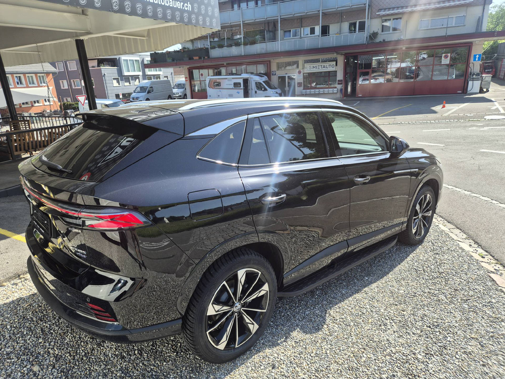 MG HS PHEV Luxury-image-5