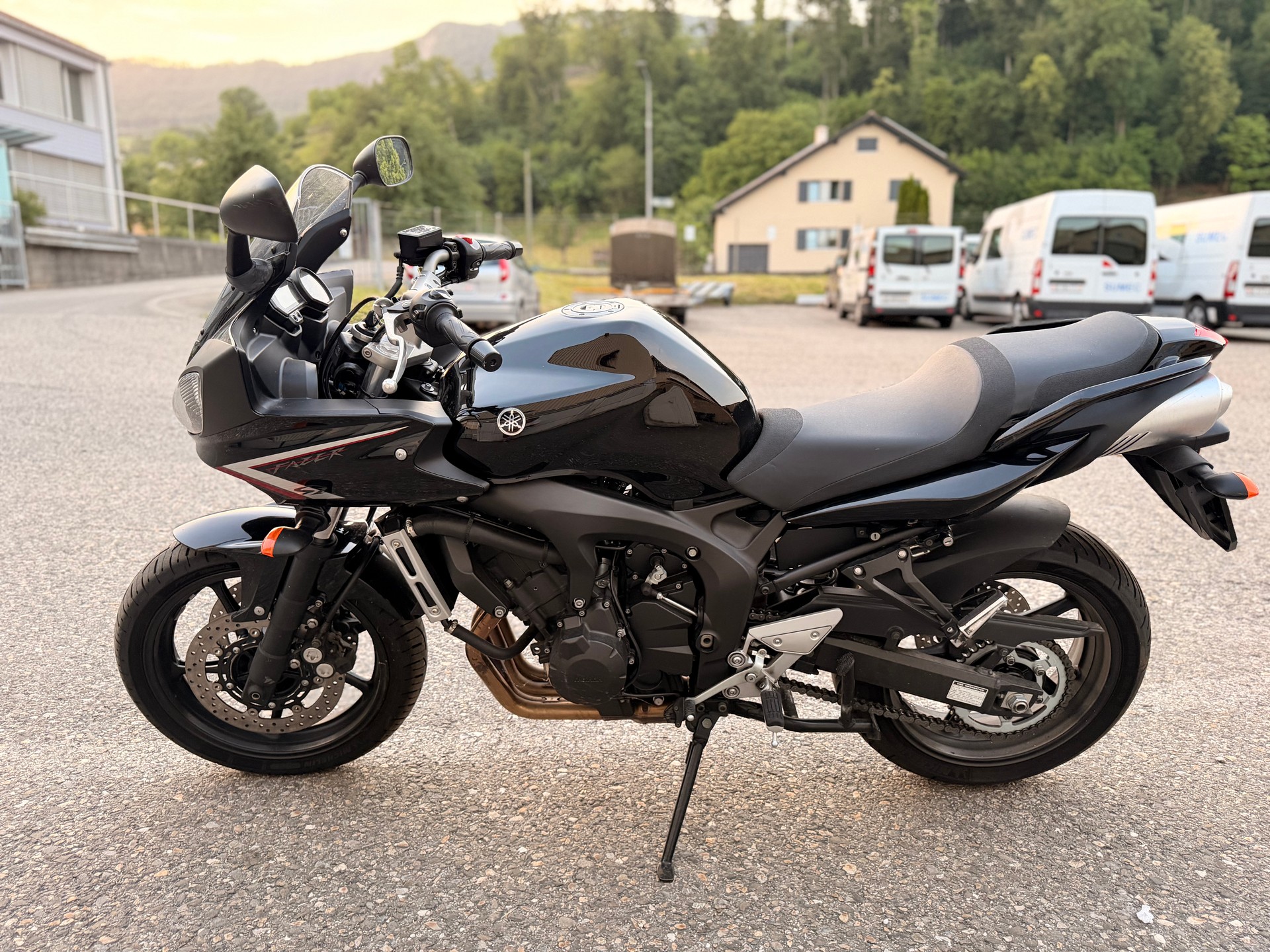 YAMAHA FZ6 Fazer S2 ABS (25kW)-image-1