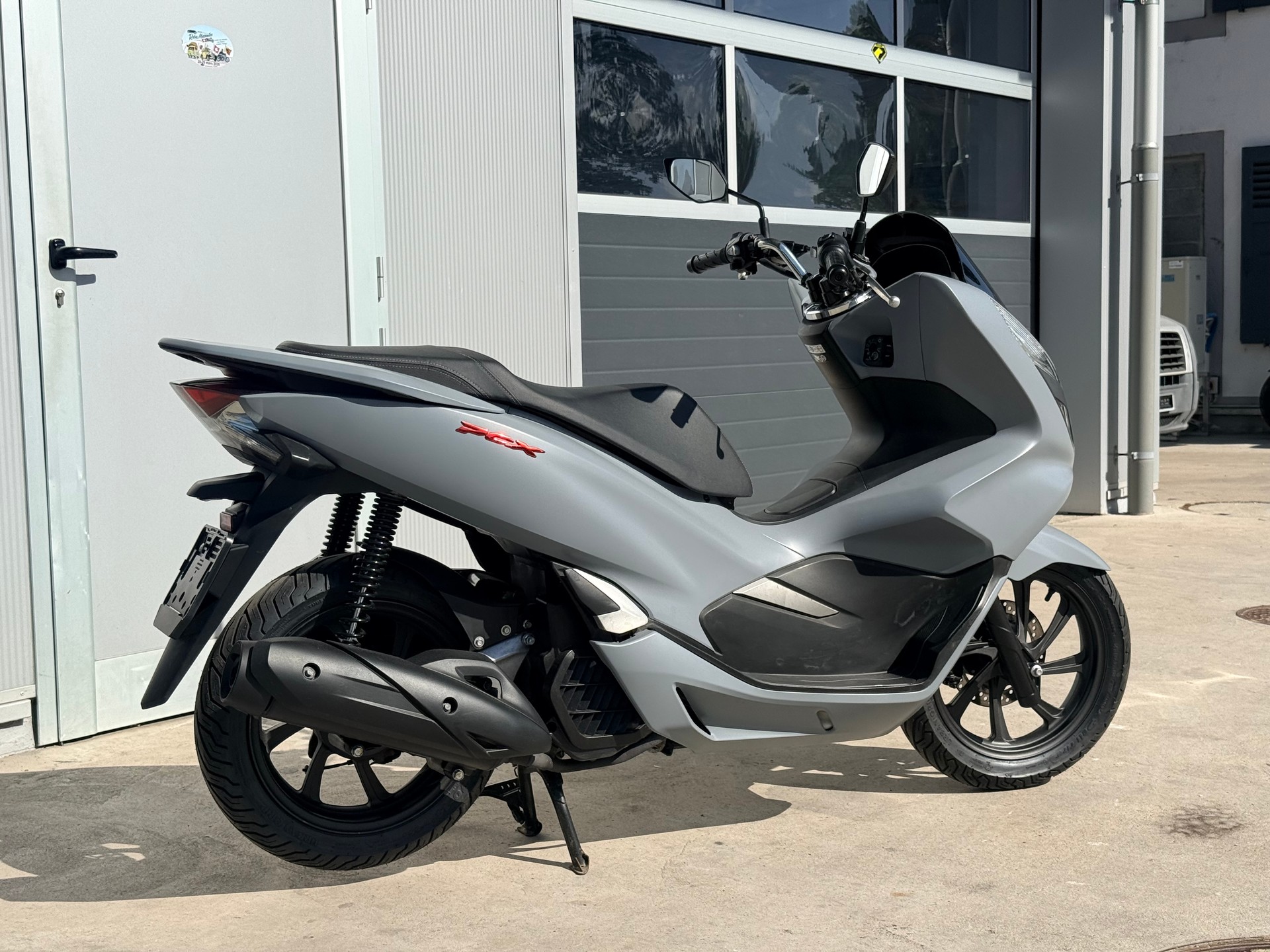 HONDA PCX 125 i ABS-image-1