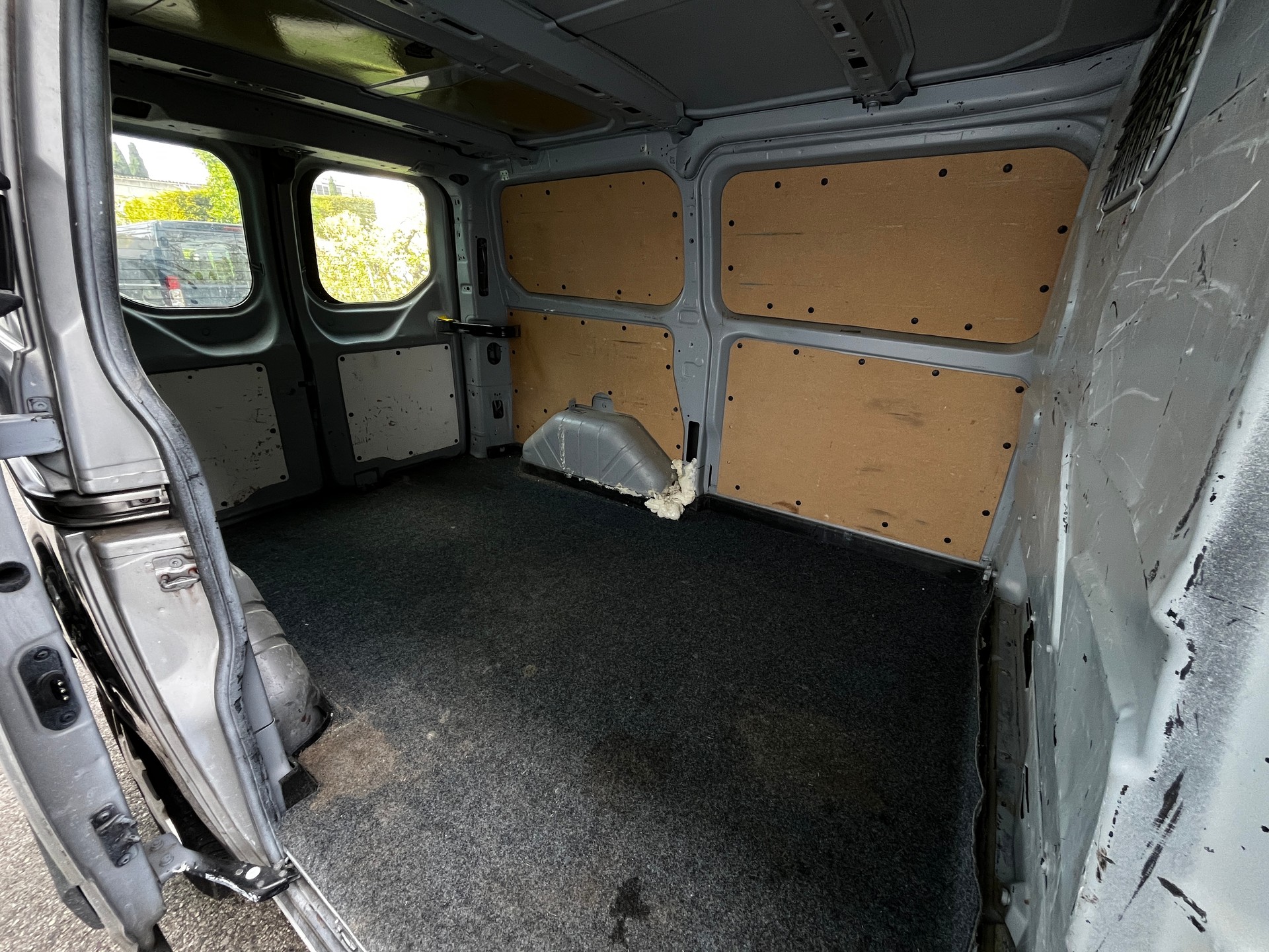 FORD Transit Custom Van 290 L1H1 Ambiente-image-9