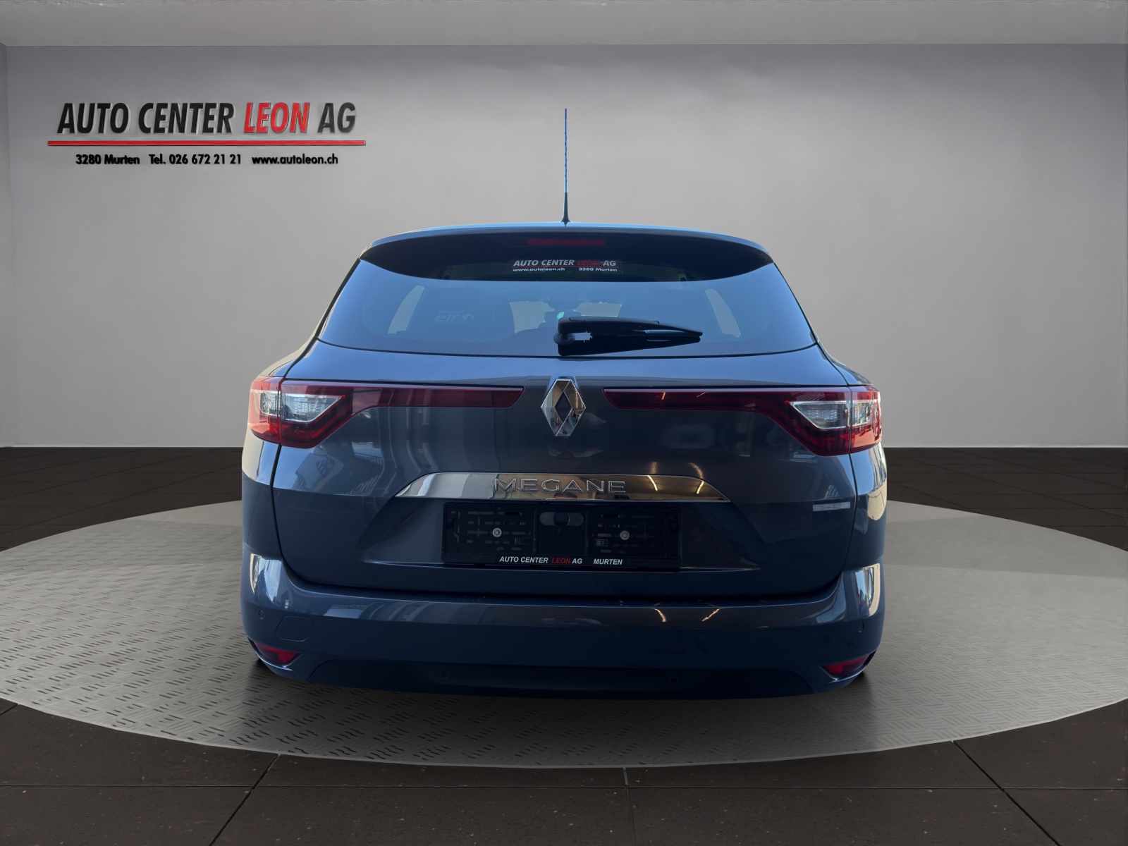 RENAULT Mégane Grandtour 1.2 16V Turbo Life-image-4