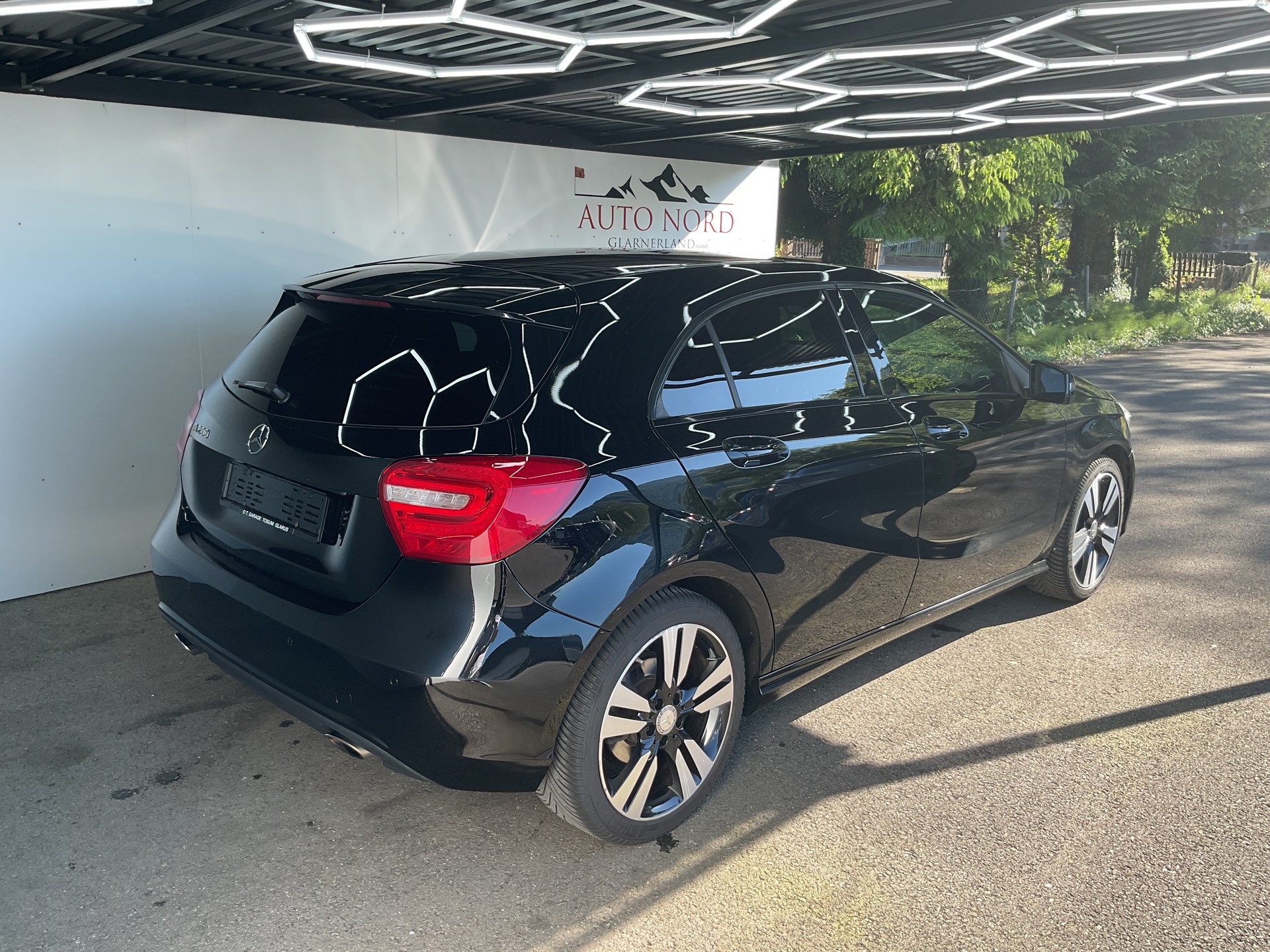 MERCEDES-BENZ A 200 Night Star-image-5