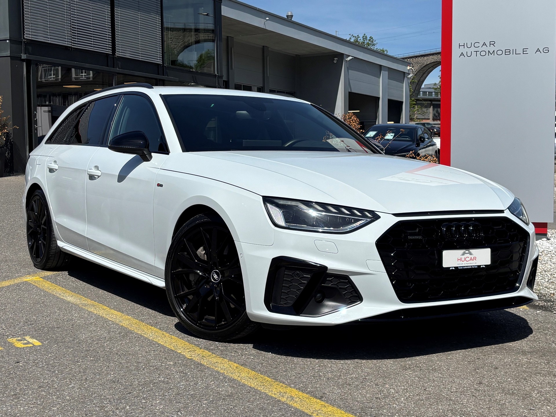 AUDI A4 Avant 45 TFSI S-line quattro