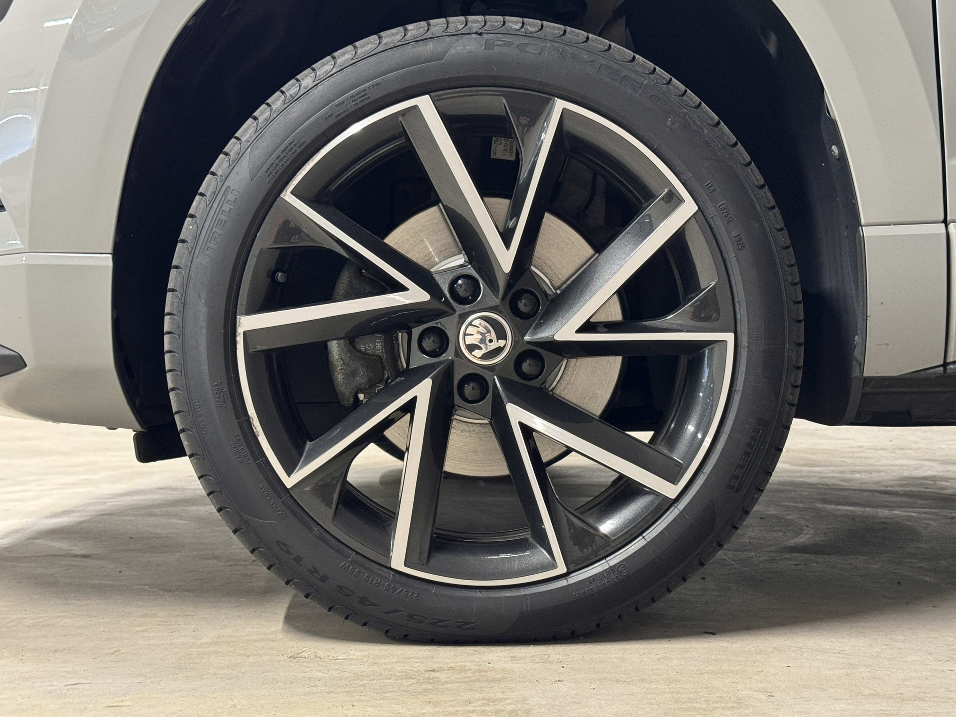 SKODA Karoq 2.0 TDI CR SportLine 4x4 DSG-image-15