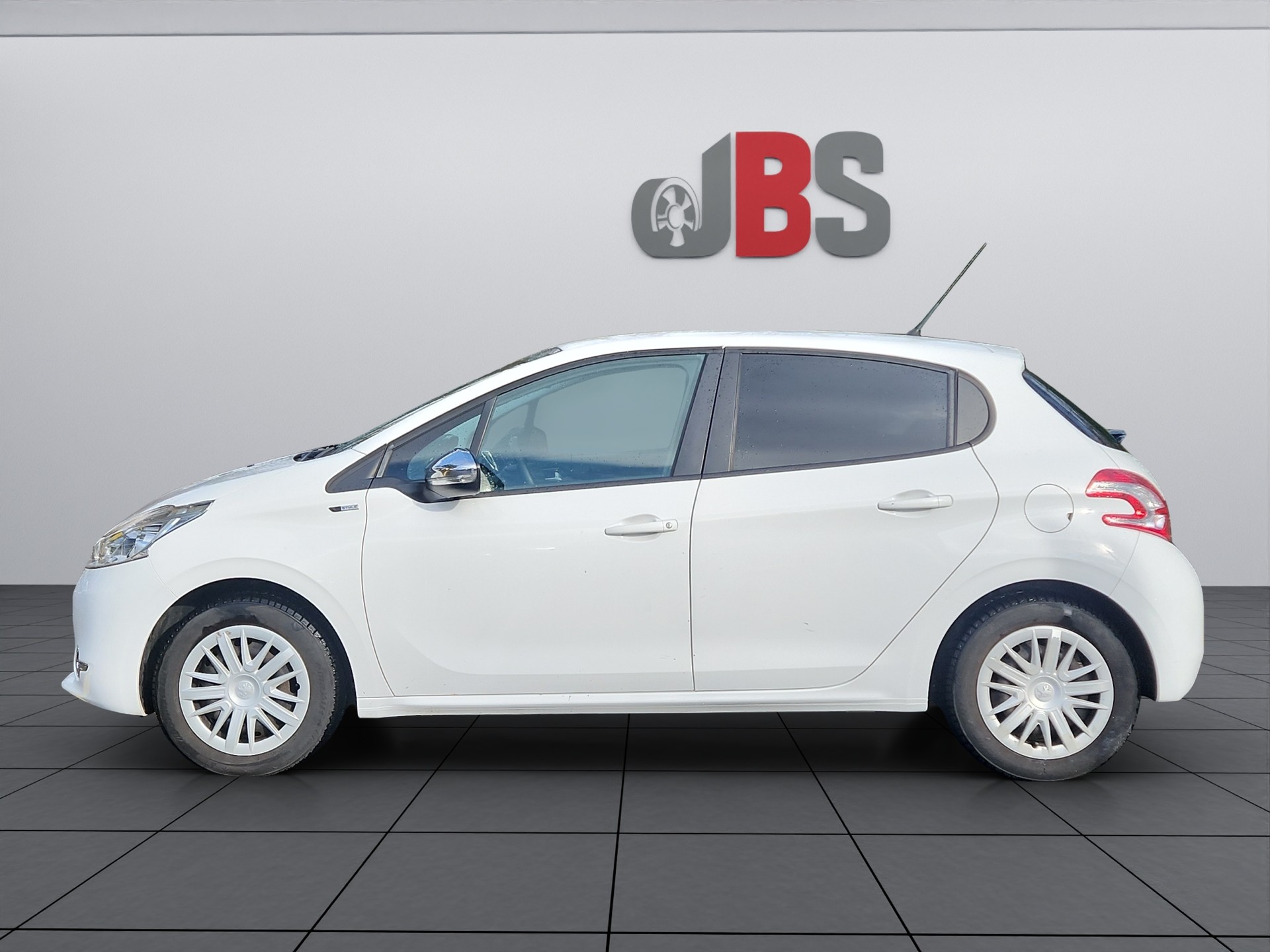 PEUGEOT 208 1.2 VTI Active-showroom-element-3