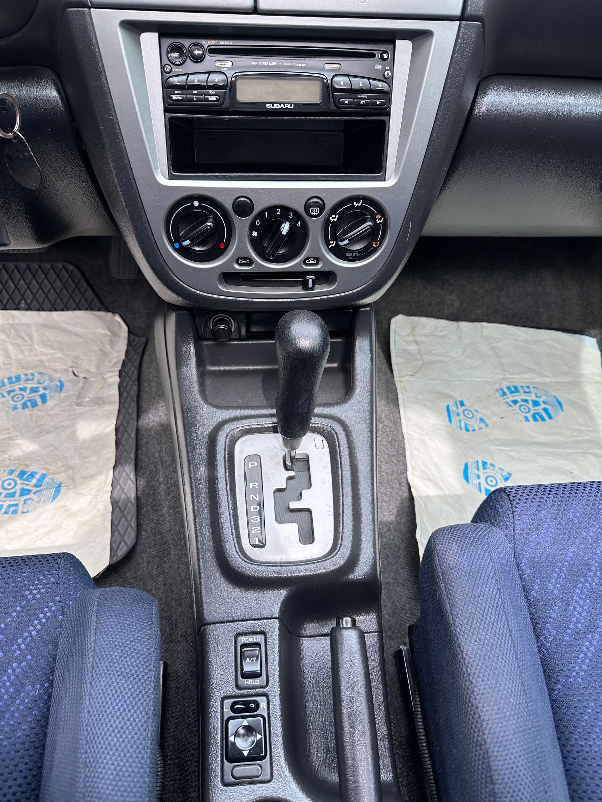 SUBARU Impreza 2.0-image-7