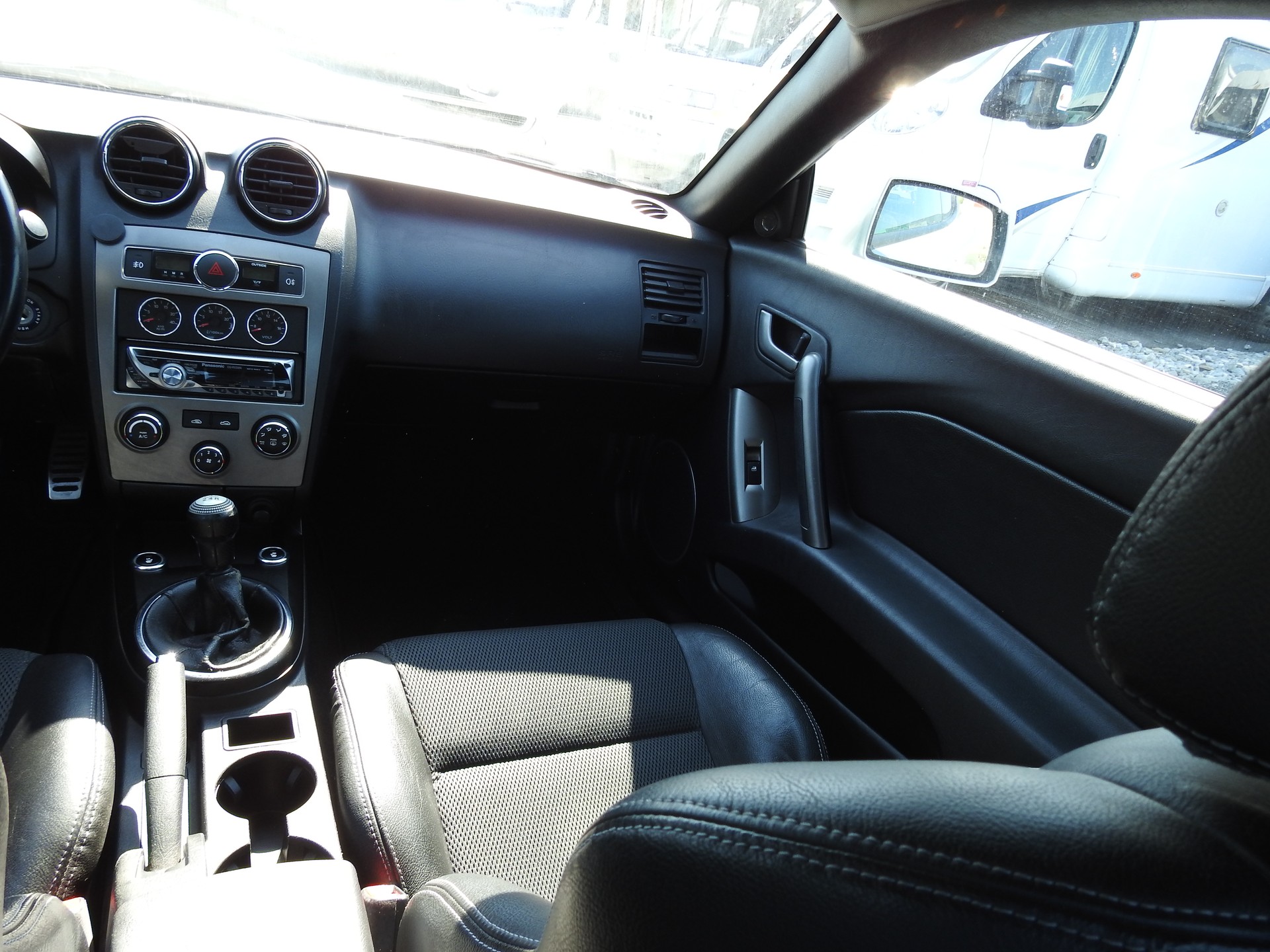 HYUNDAI Coupé 2.0 16V CVVT FX Special Limited Edition-image-15