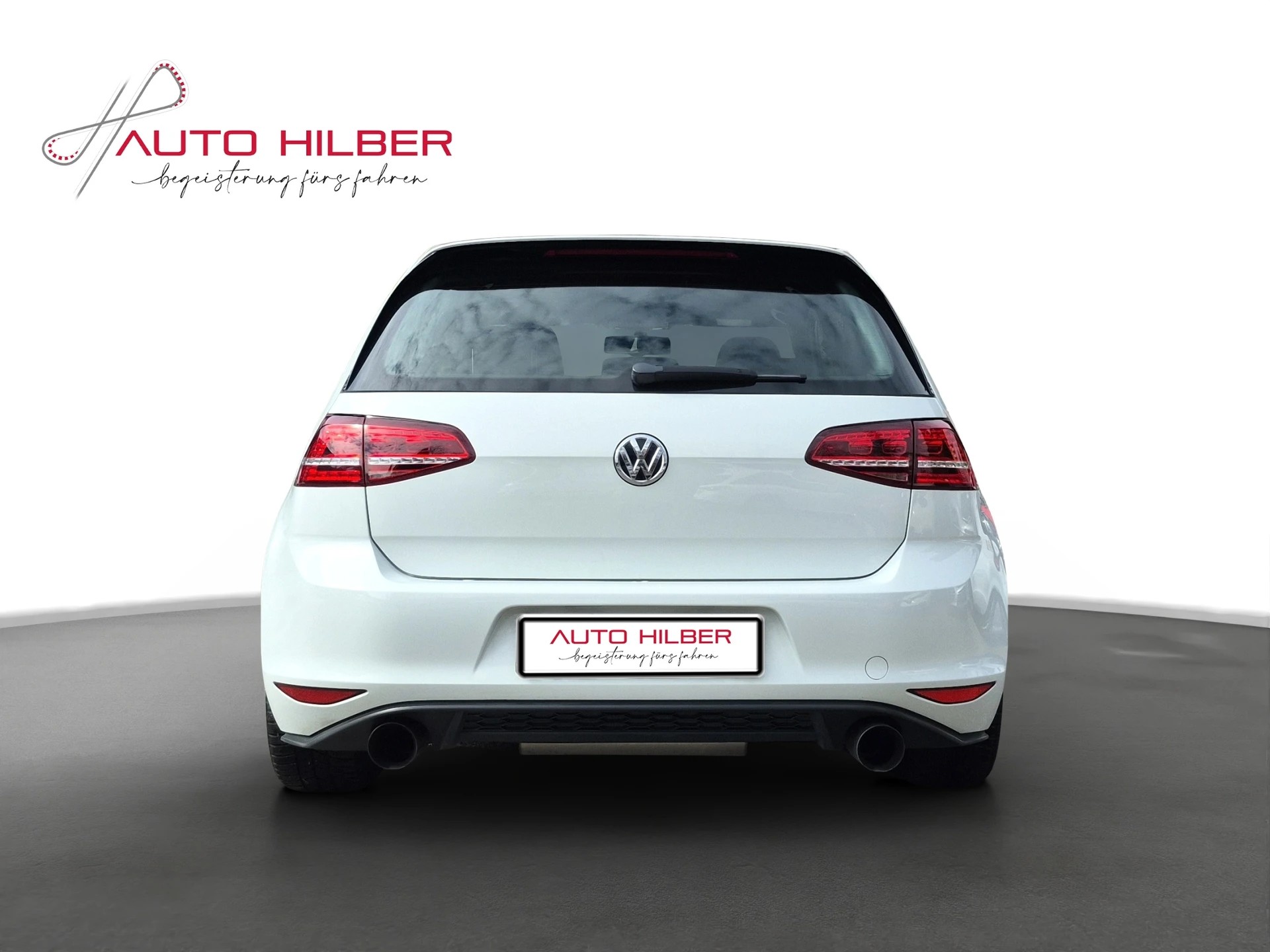 VW Golf 2.0 TSI GTI Performance DSG-image-4