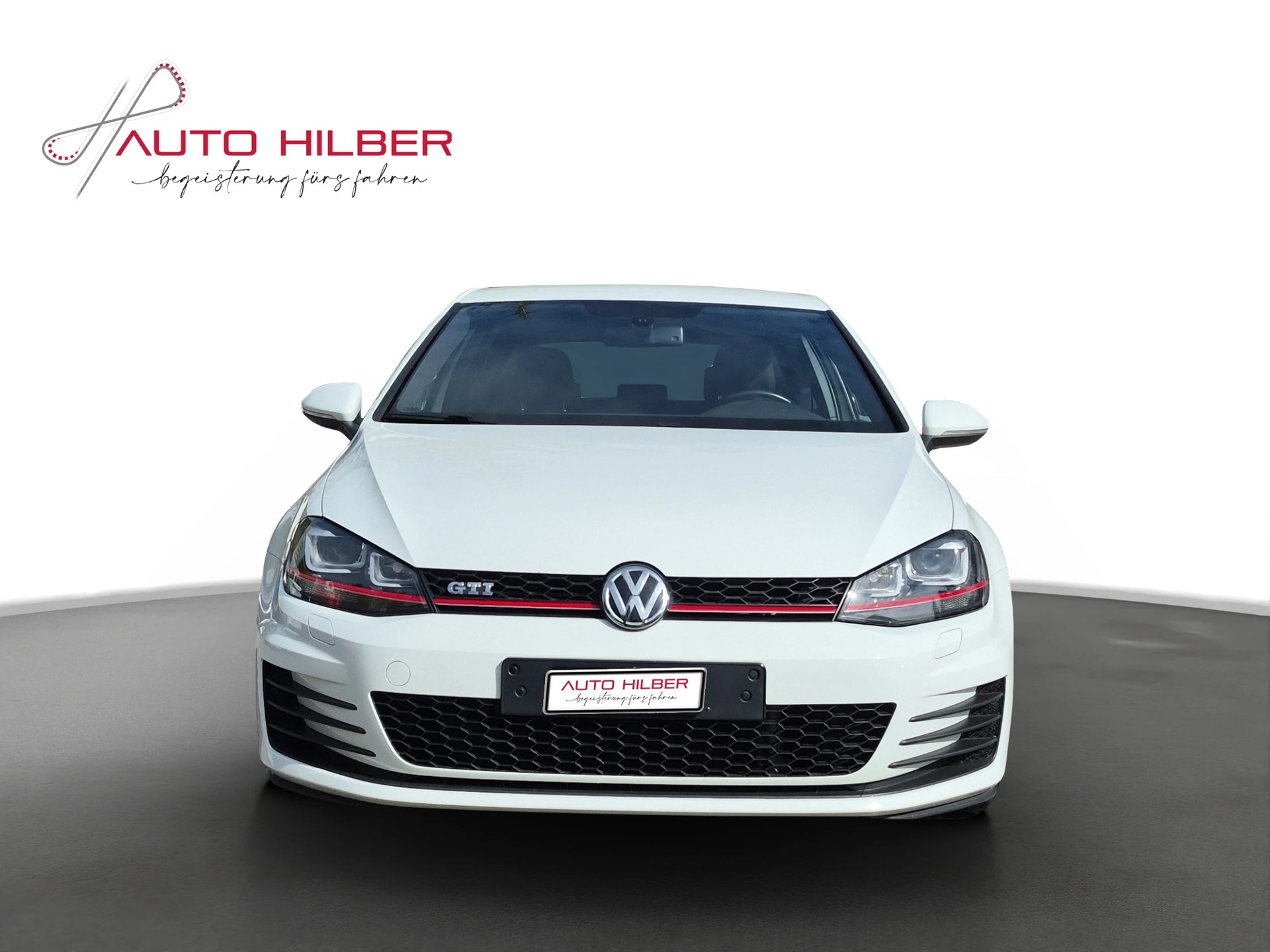 VW Golf 2.0 TSI GTI Performance DSG-image-1