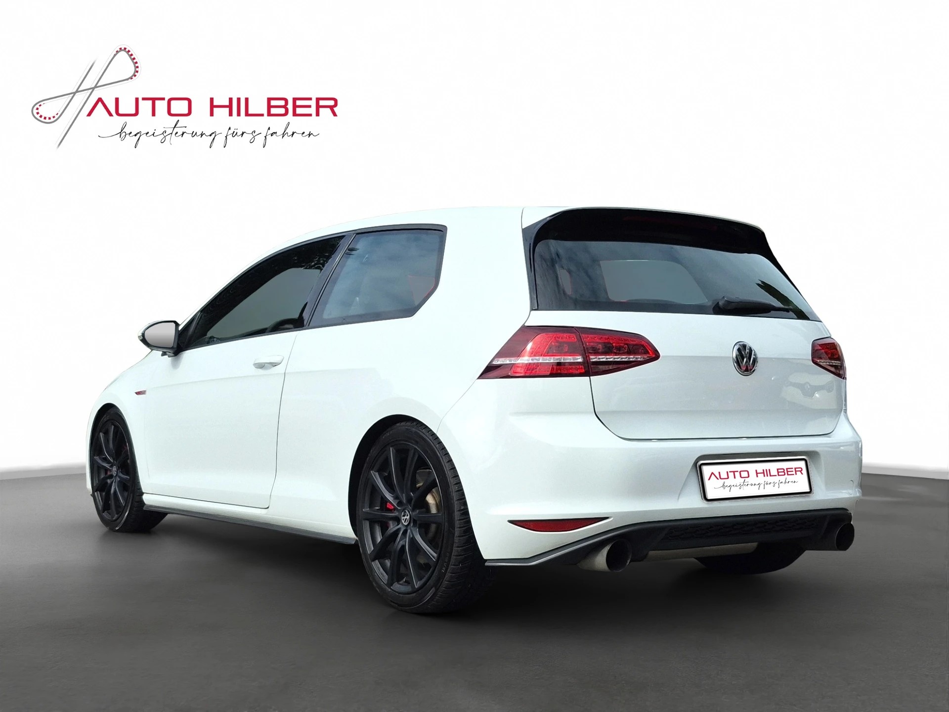 VW Golf 2.0 TSI GTI Performance DSG-image-3