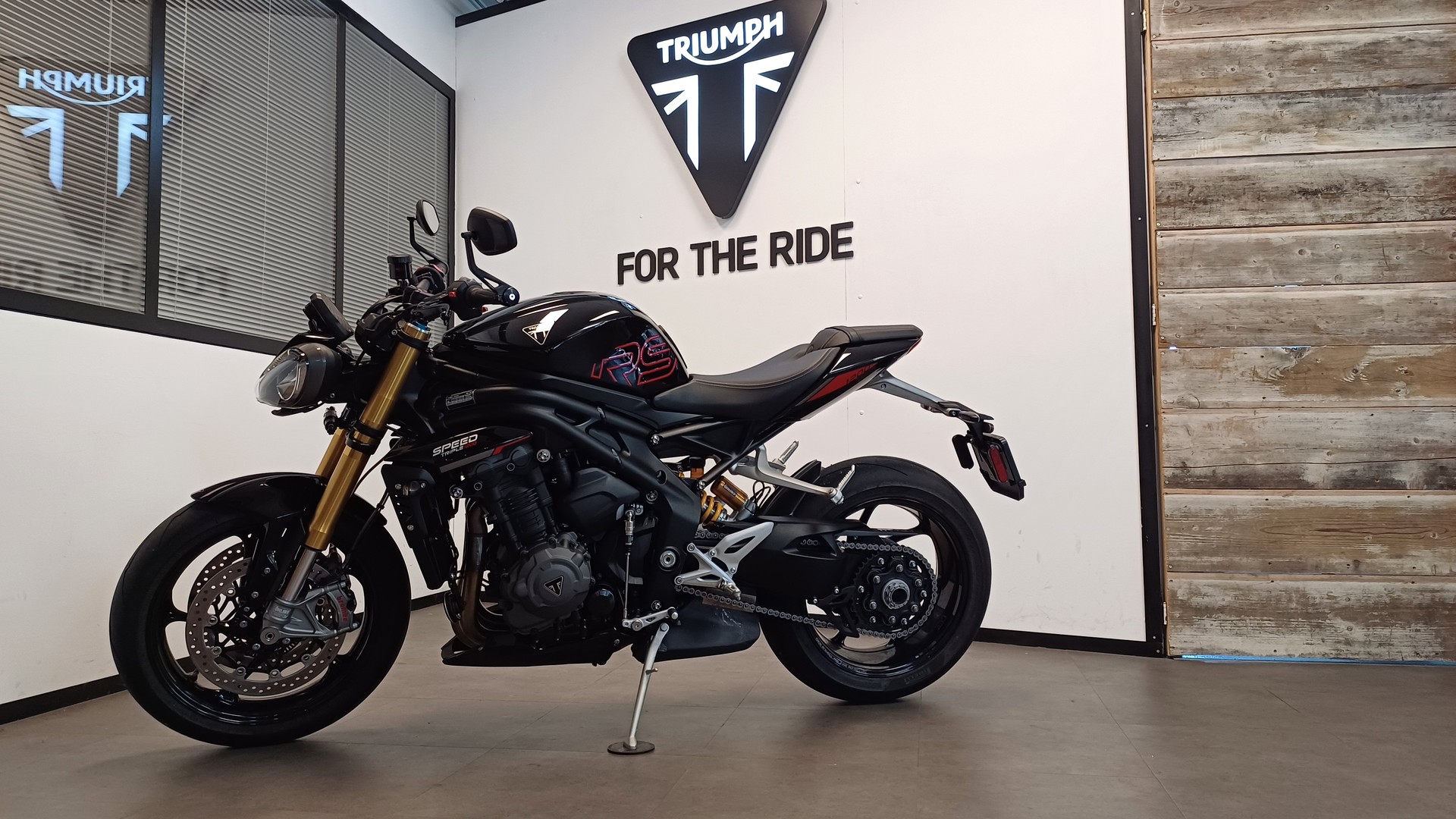 TRIUMPH Speed Triple RS-image-1