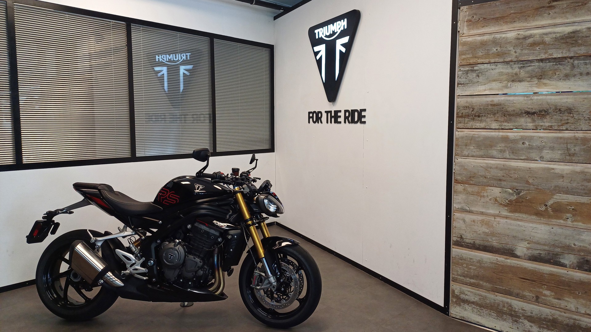 TRIUMPH Speed Triple RS-image-0