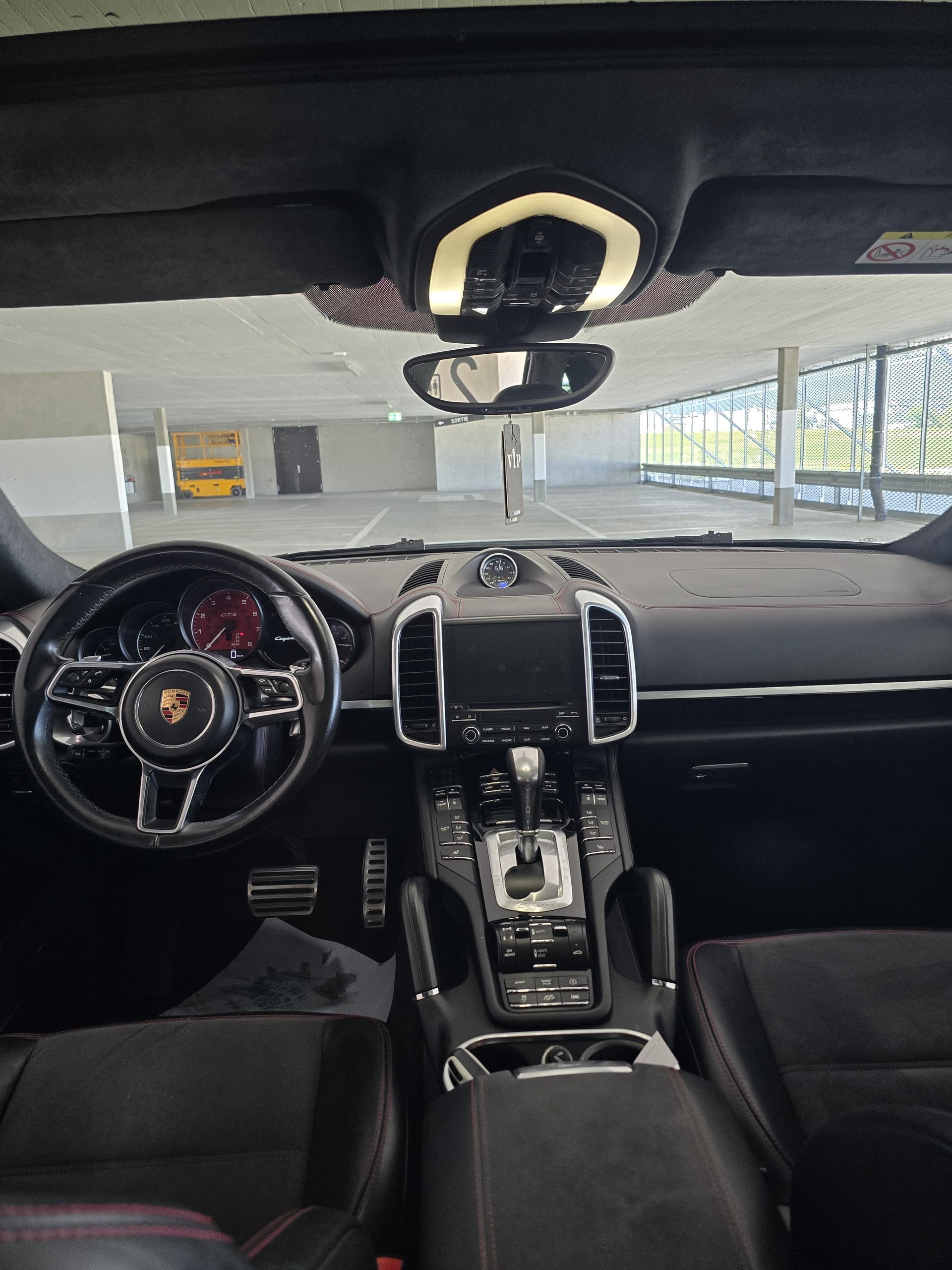 PORSCHE Cayenne GTS-image-7