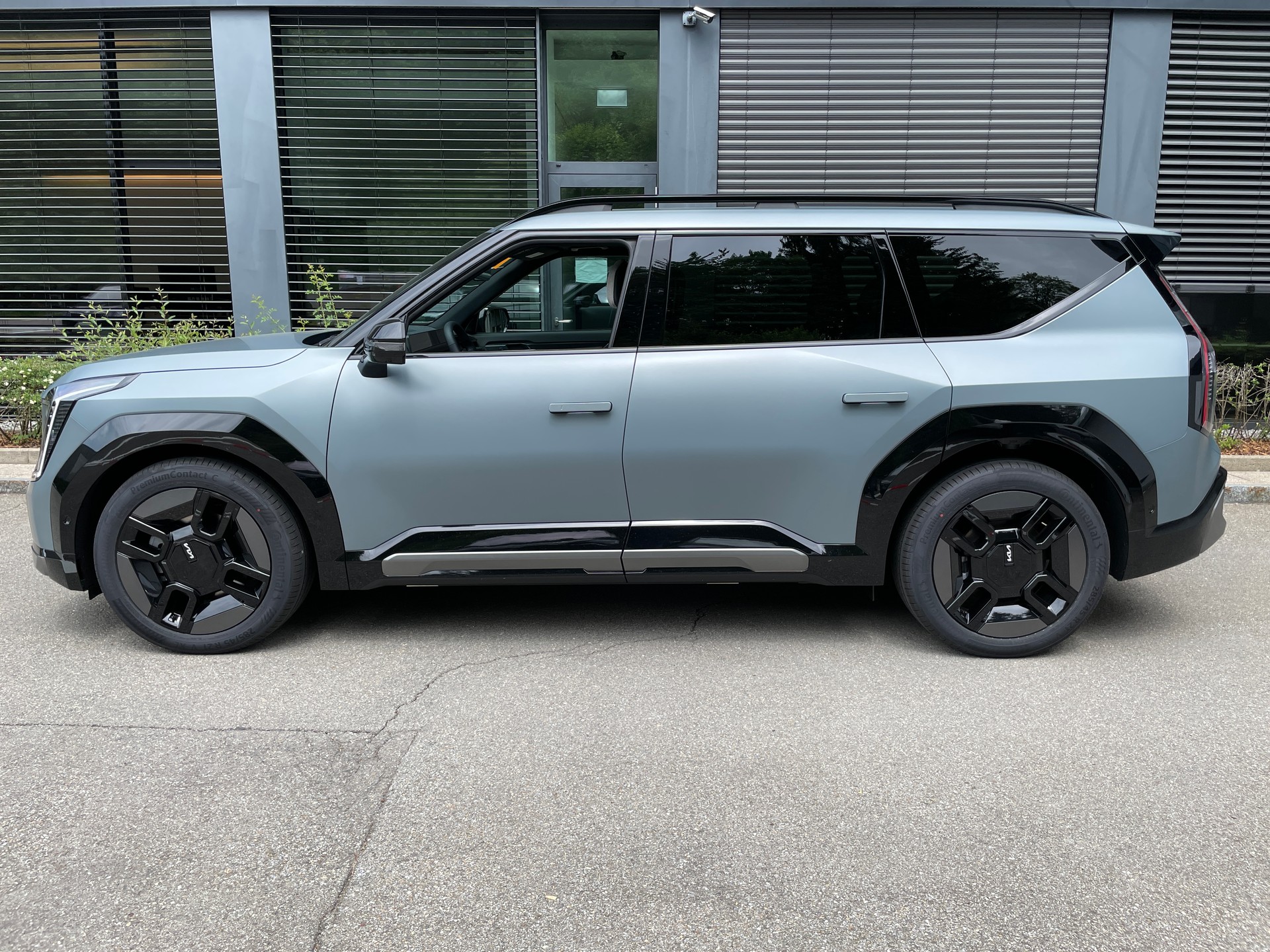 KIA EV9 99,8 kWh GT-Line 4x4 mit Panoramadach und 6-Sitzer-showroom-element-1