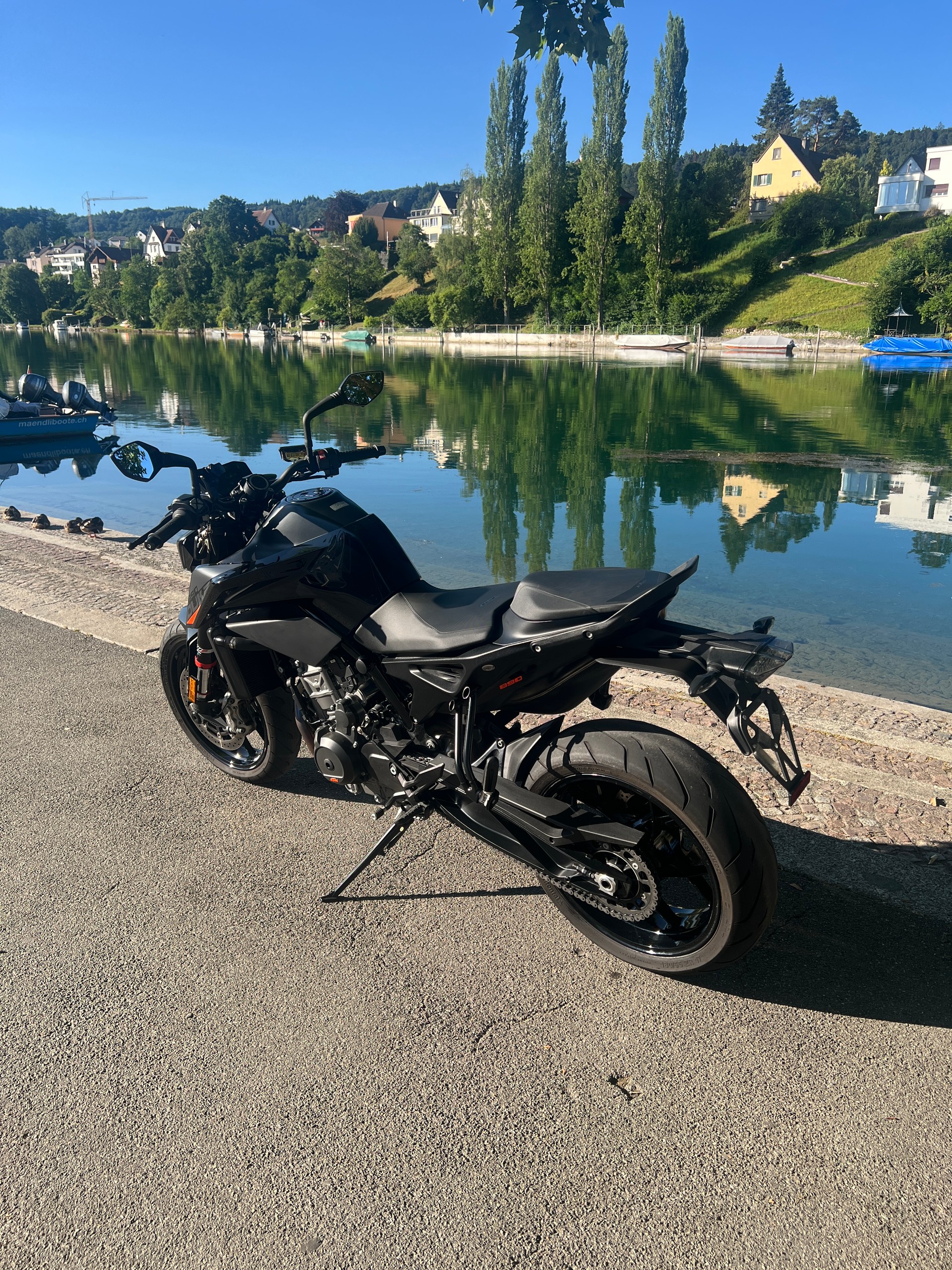 KTM 890 Duke-image-6