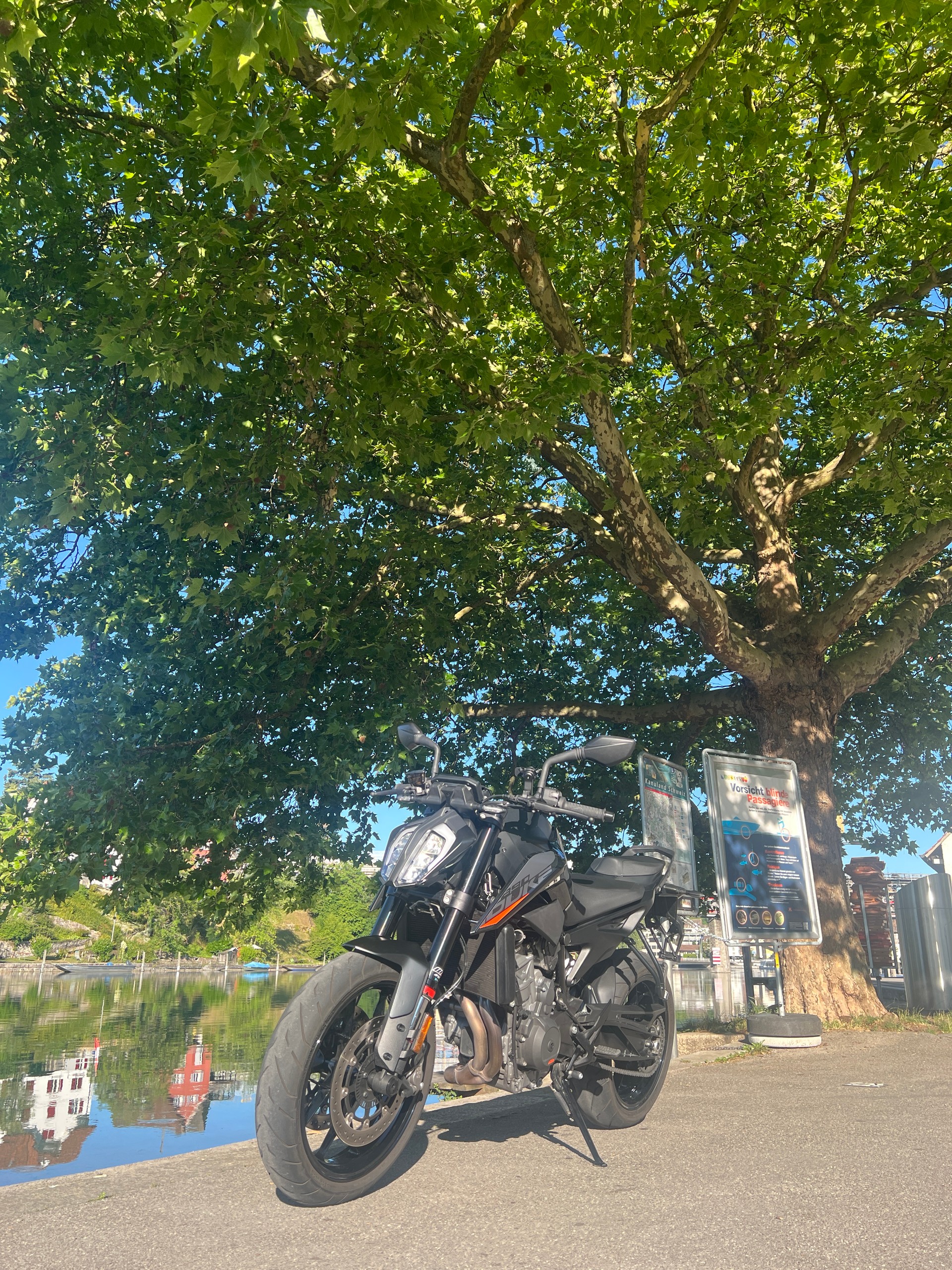 KTM 890 Duke-image-7