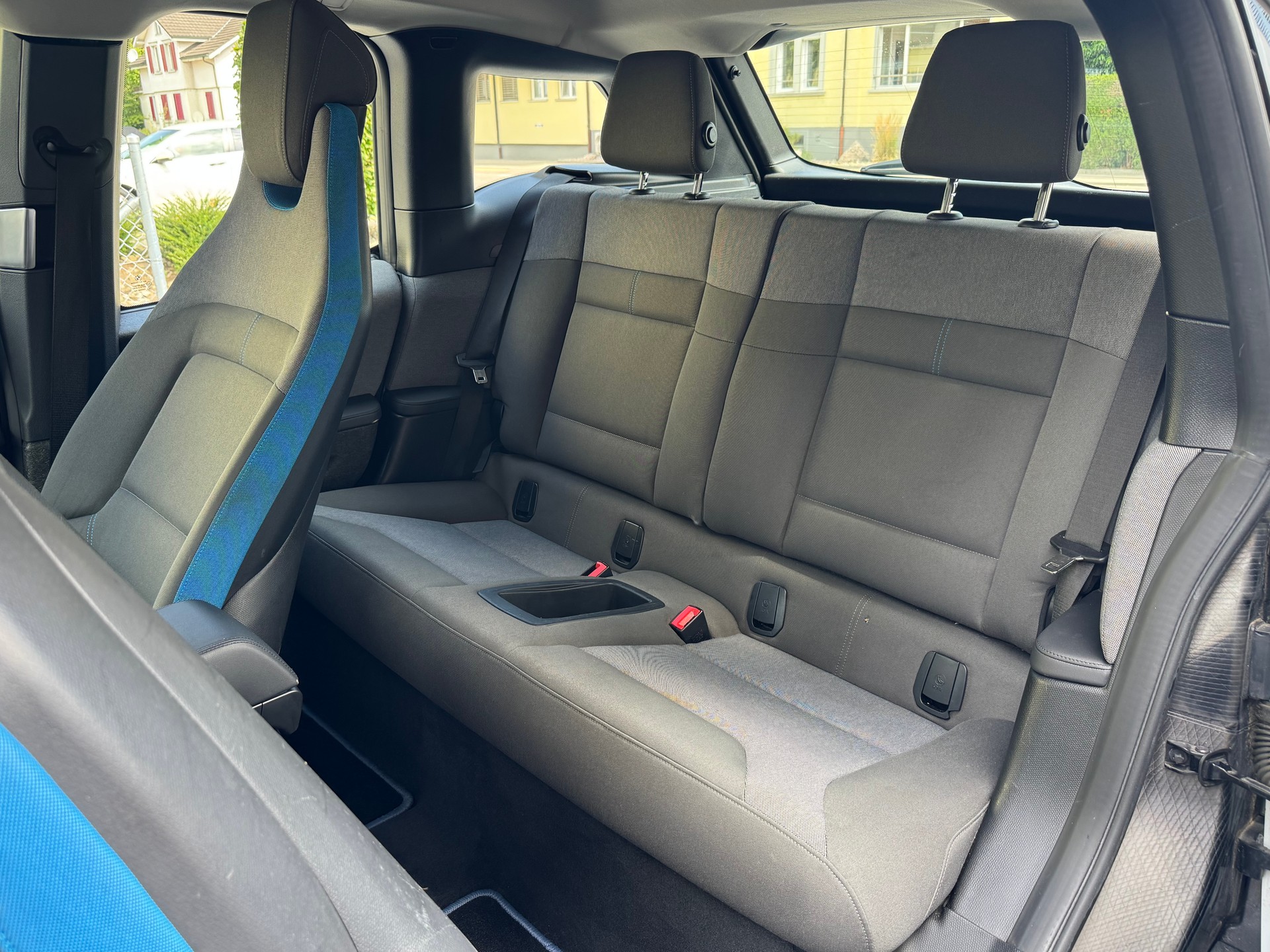 BMW i3 (94Ah)-image-15