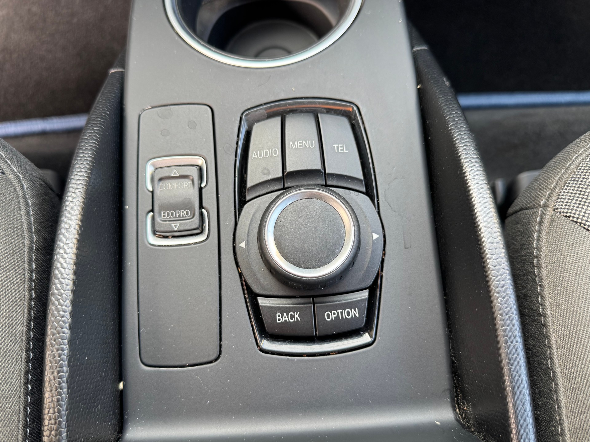 BMW i3 (94Ah)-image-12