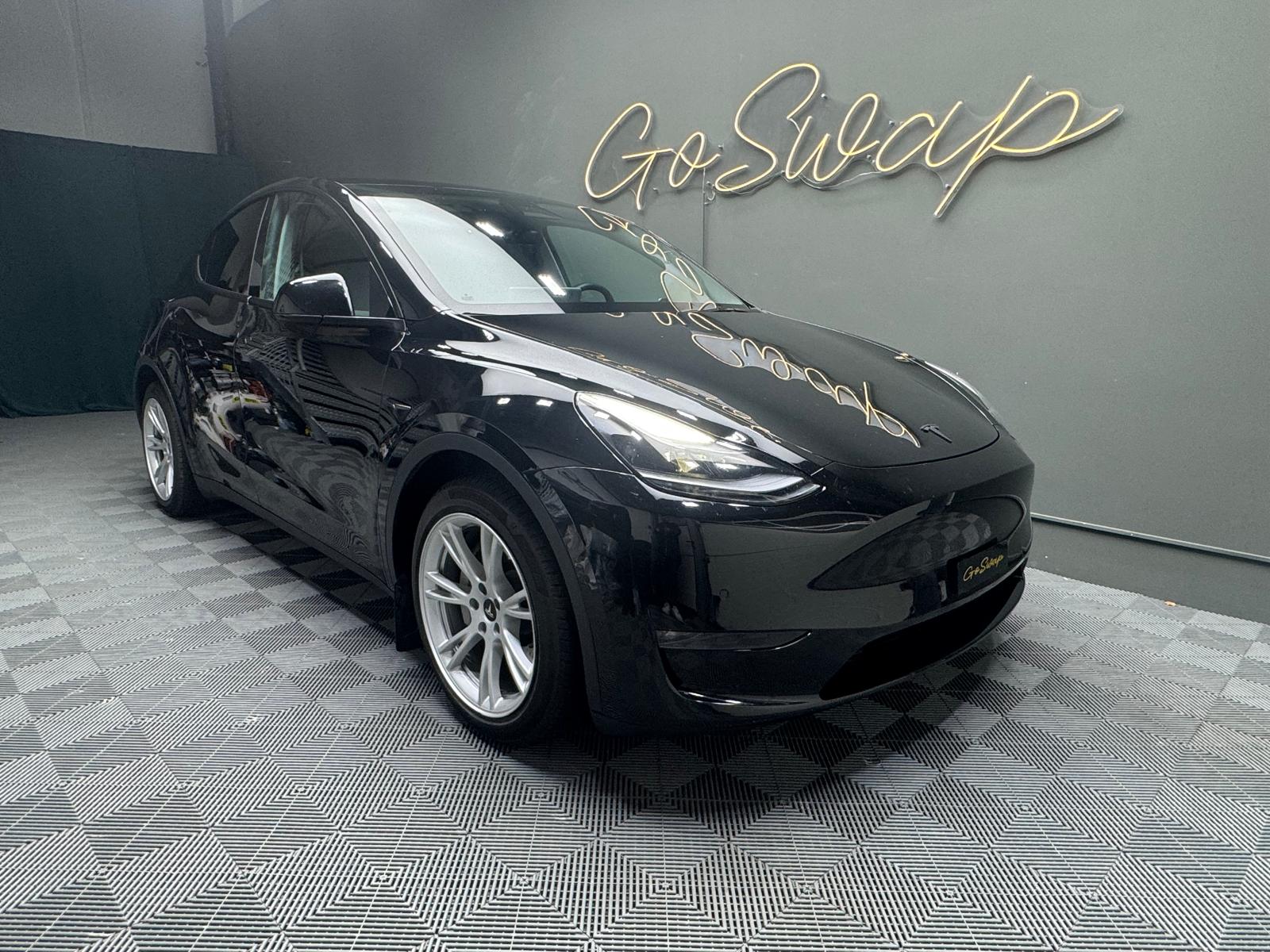 TESLA Model Y Long Range