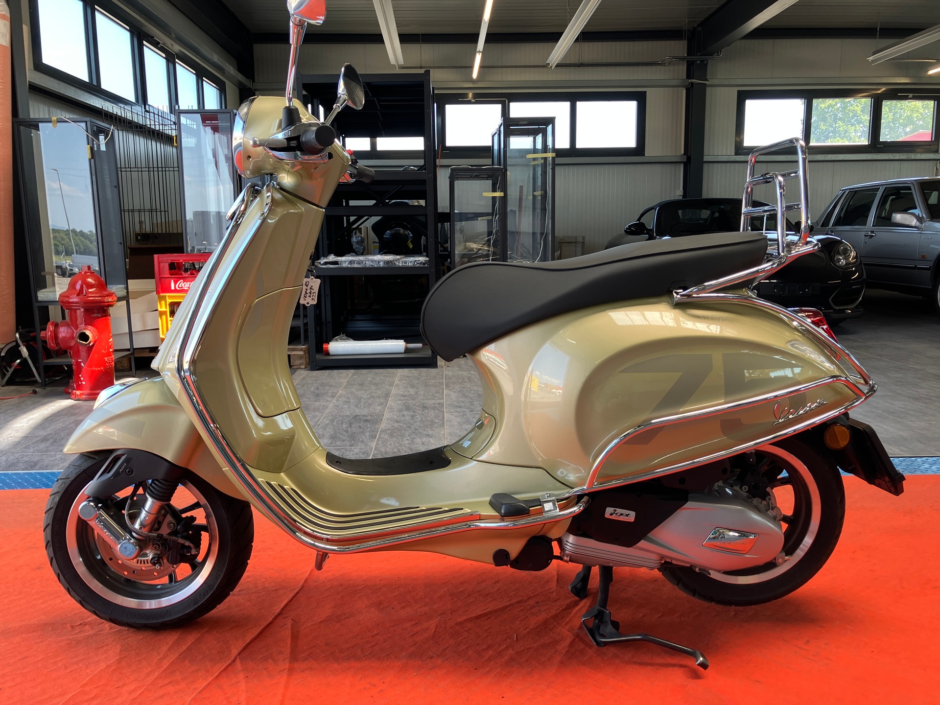 PIAGGIO Vespa 125 Primavera 75th Anniversary ABS-image-8