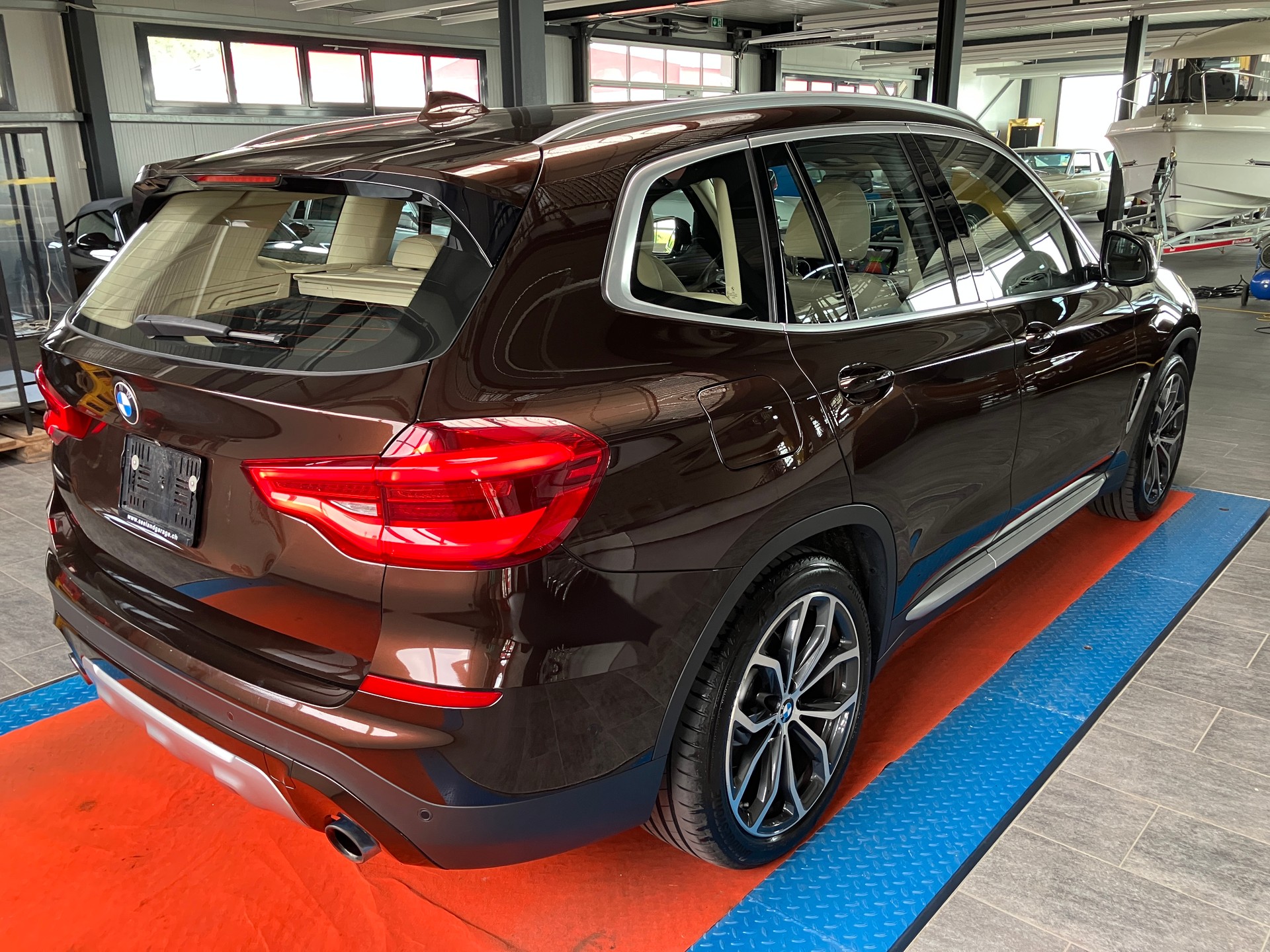 BMW X3 xDrive 30d xLine Steptronic 4x4-showroom-element-2
