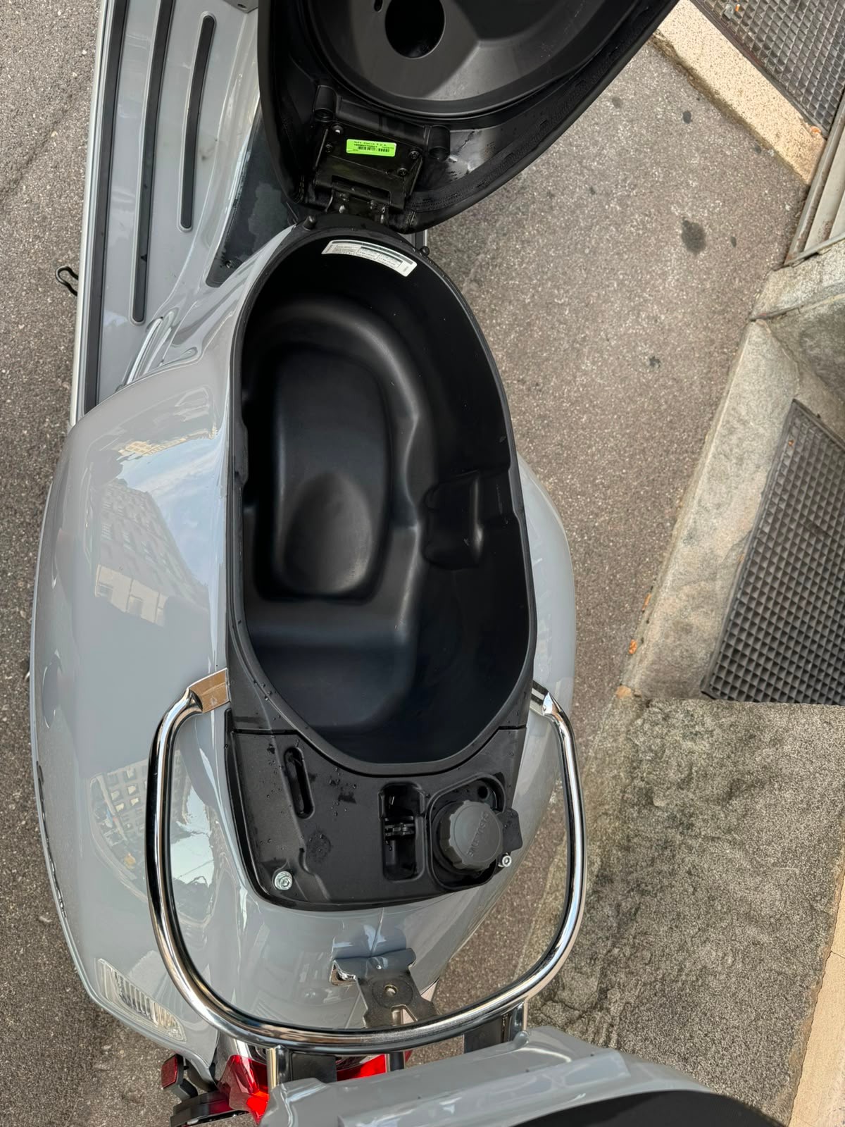 PIAGGIO Vespa GTS 300 HPE Touring ABS/ASR-image-3