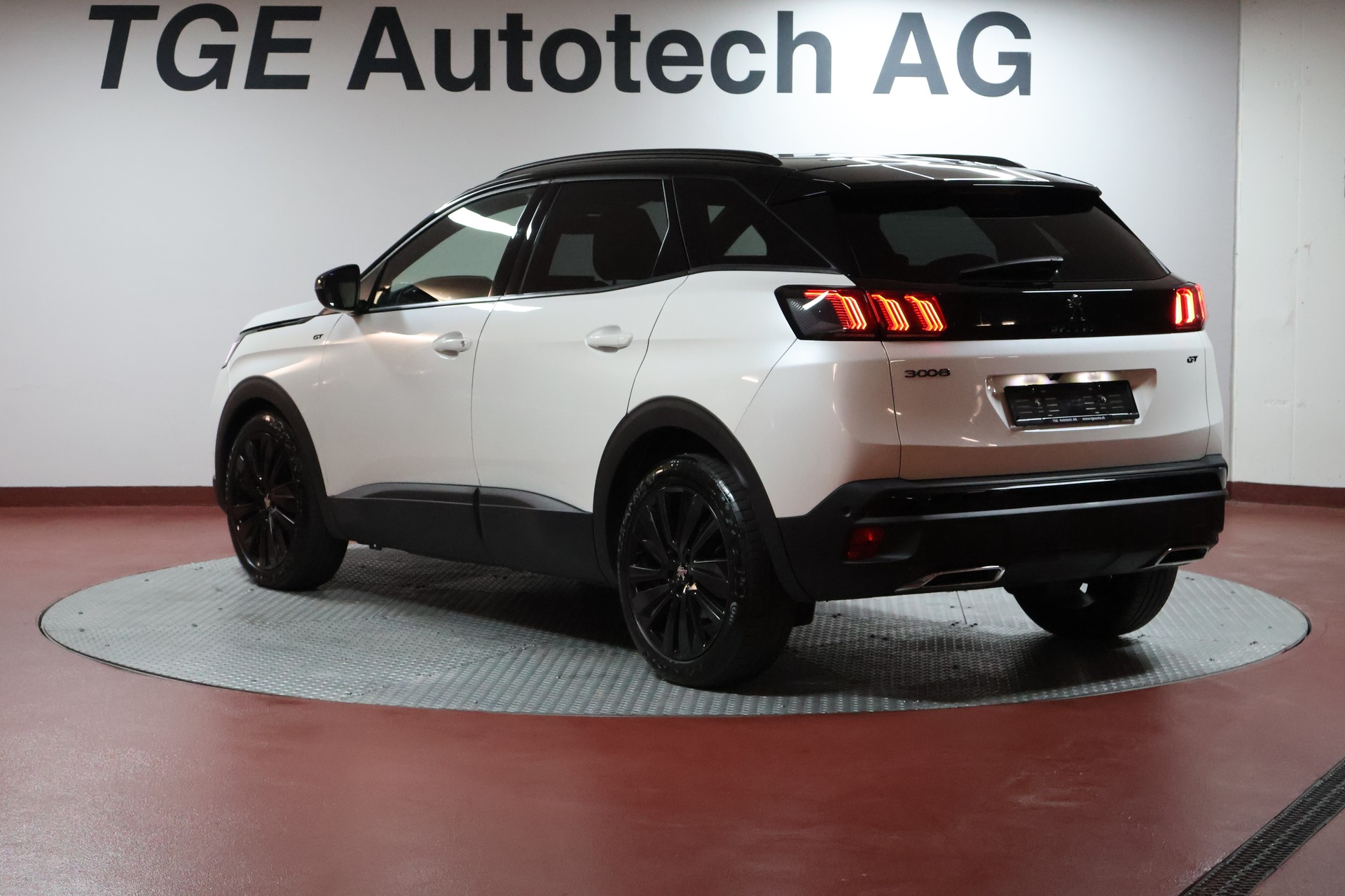 PEUGEOT 3008 1.6 PureTech GT Pack EAT8-image-20