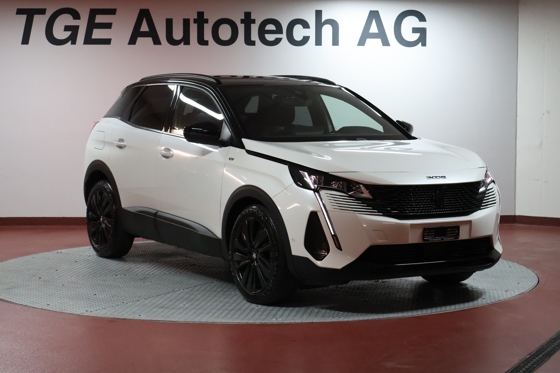PEUGEOT 3008 1.6 PureTech GT Pack EAT8-showroom-element-1