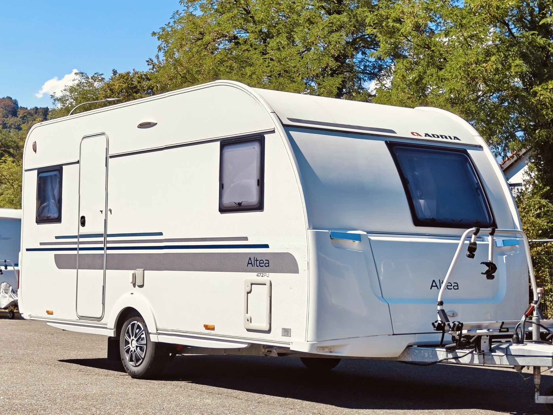 ADRIA Altea 472 PU -- Luftvorzelt -- Veloträger -- WC+Dusche-showroom-element-2