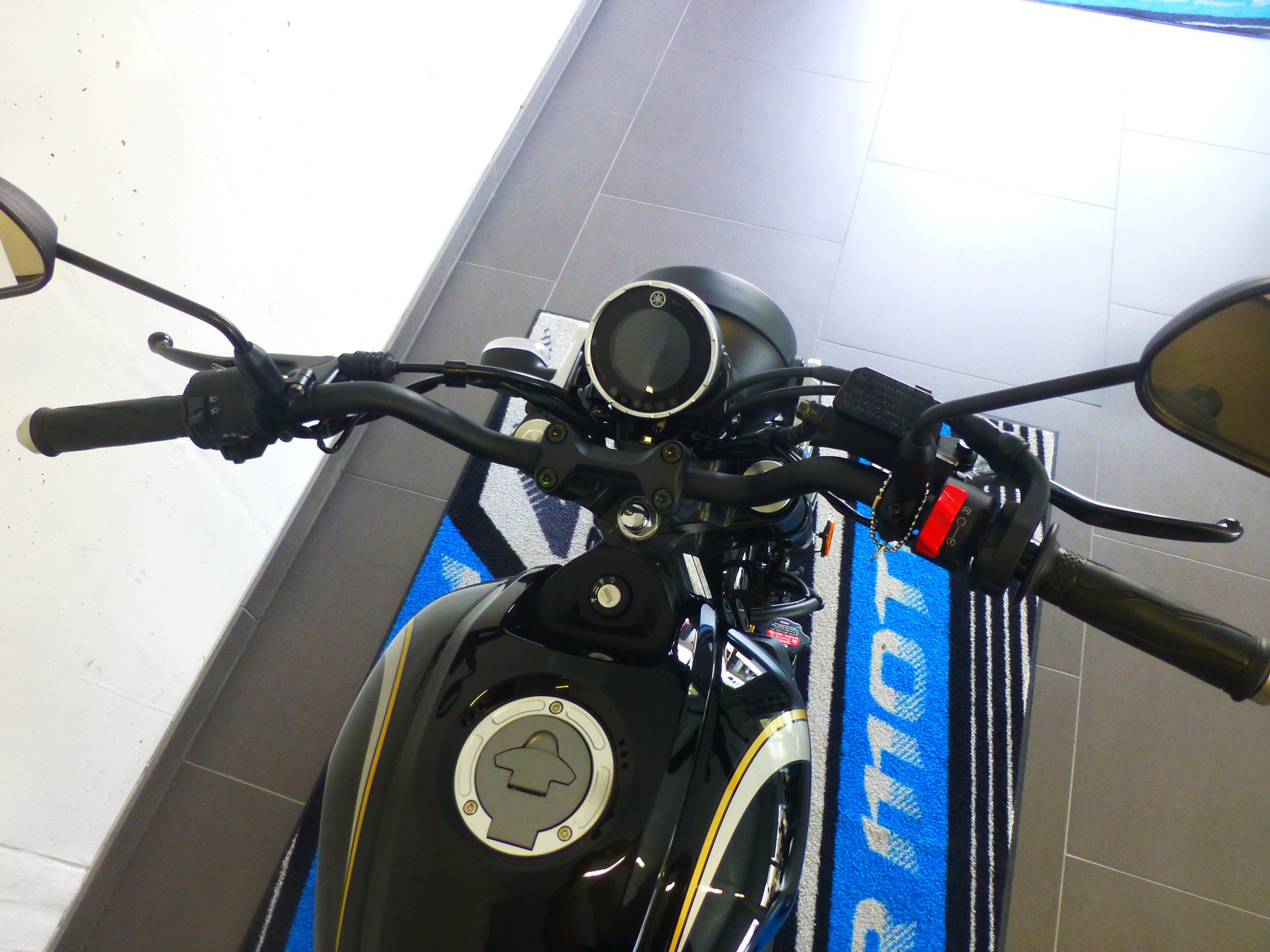 YAMAHA XSR 125 Legacy-image-5