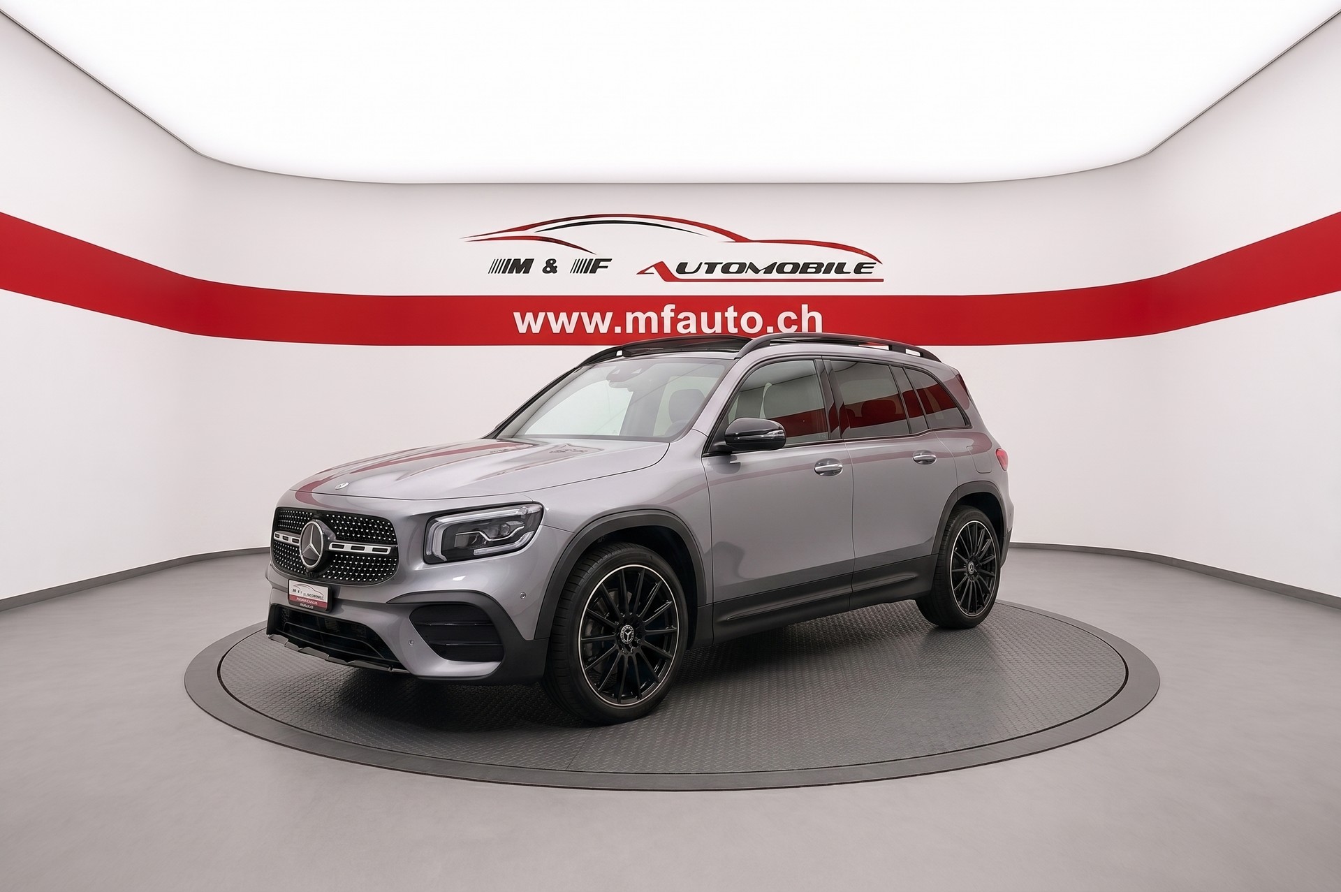 MERCEDES-BENZ GLB 220 d AMG Line 4matic * CH FZ * Pack Premium Plus * 360°-Kamera * Panorama-Schiebedach *-showroom-element-1