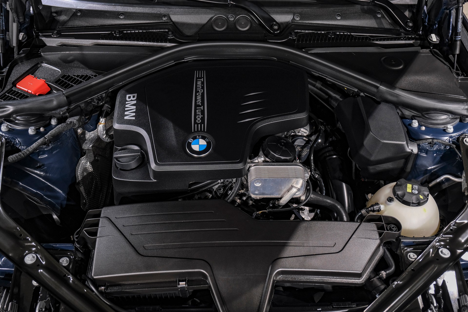 BMW 220 i Luxury Line Steptronic (C)-image-25