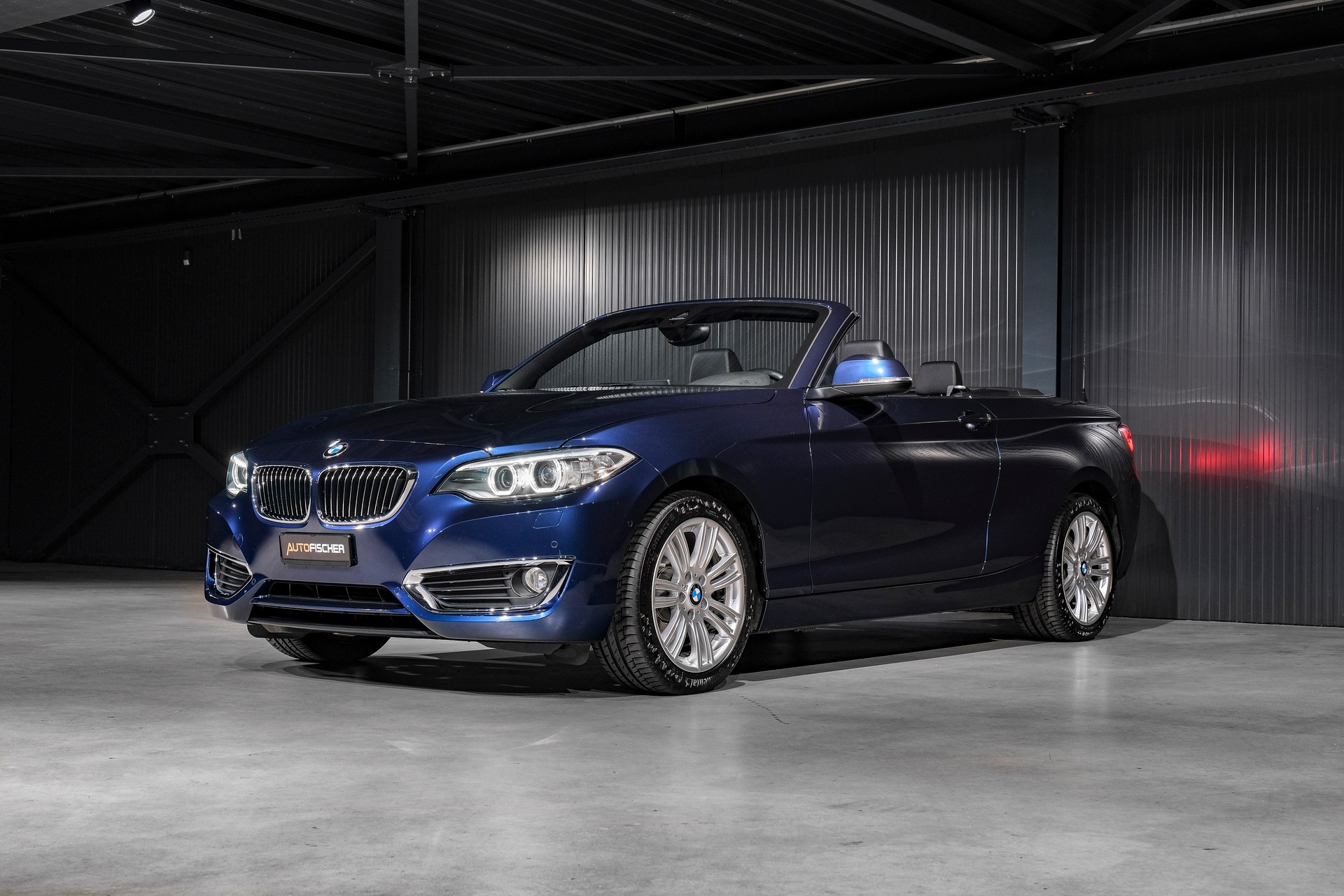 BMW 220 i Luxury Line Steptronic (C)-showroom-element-3