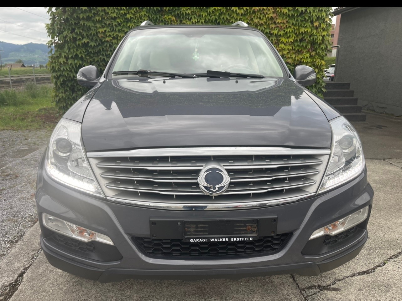 KGM-SsangYong Rexton RX220 e-XDi Executive 4WD Automatic
